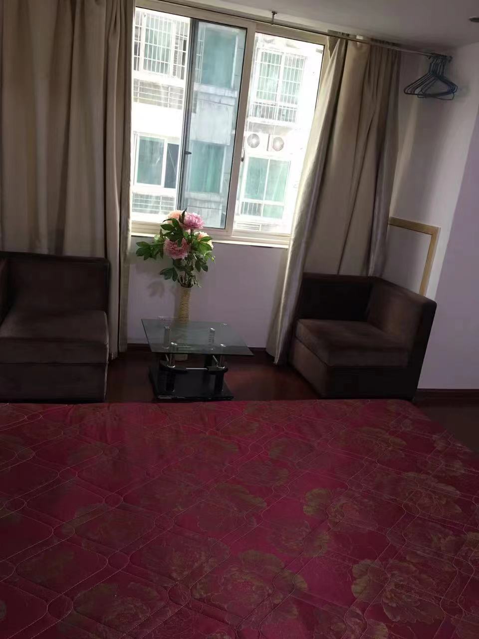 福鑫大厦  1室1厅1卫    26.0万 福鑫大厦  1室1厅1卫    26.0万客厅