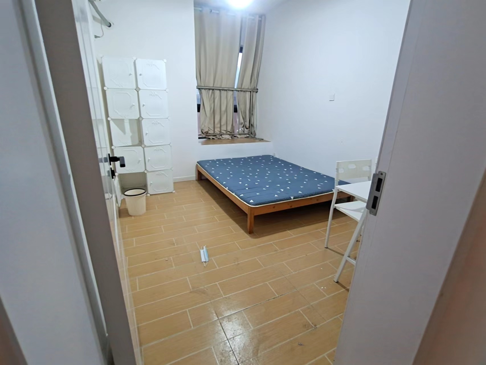 西郡佳园  3室2厅1卫    68.0万客厅