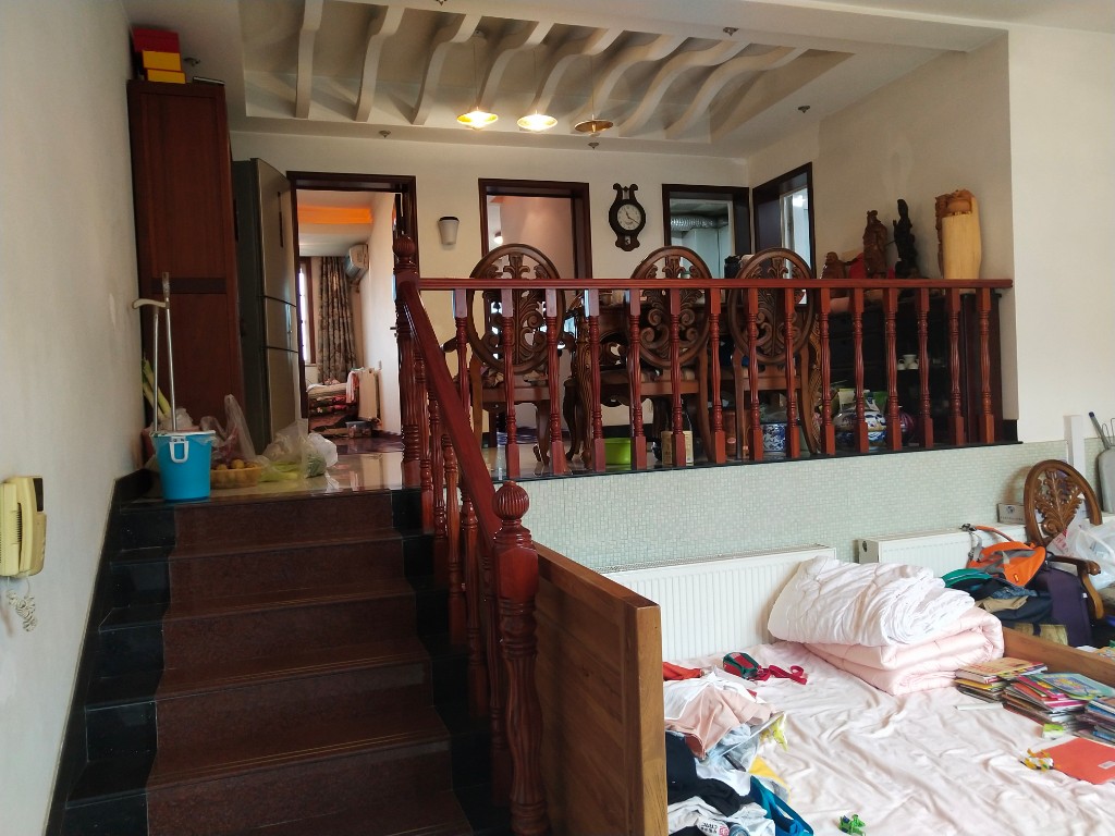 湘银小区  2室2厅1卫    45.0万 湘银小区  2室2厅1卫    45.0万客厅