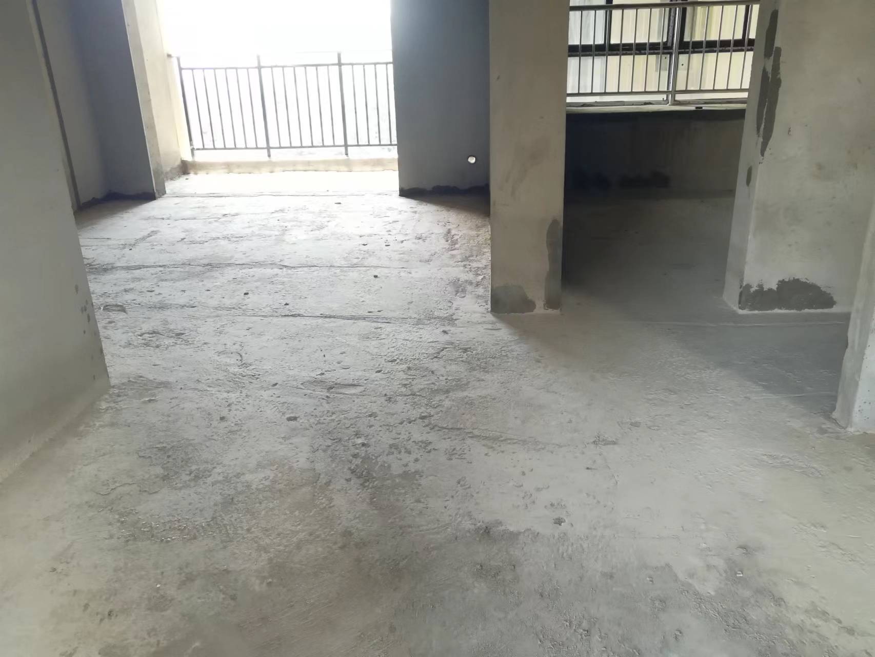 时代新城(翰林府) 3室2厅2卫 58.8万 时代新城(翰林府) 3室2厅2卫 58.8万客厅