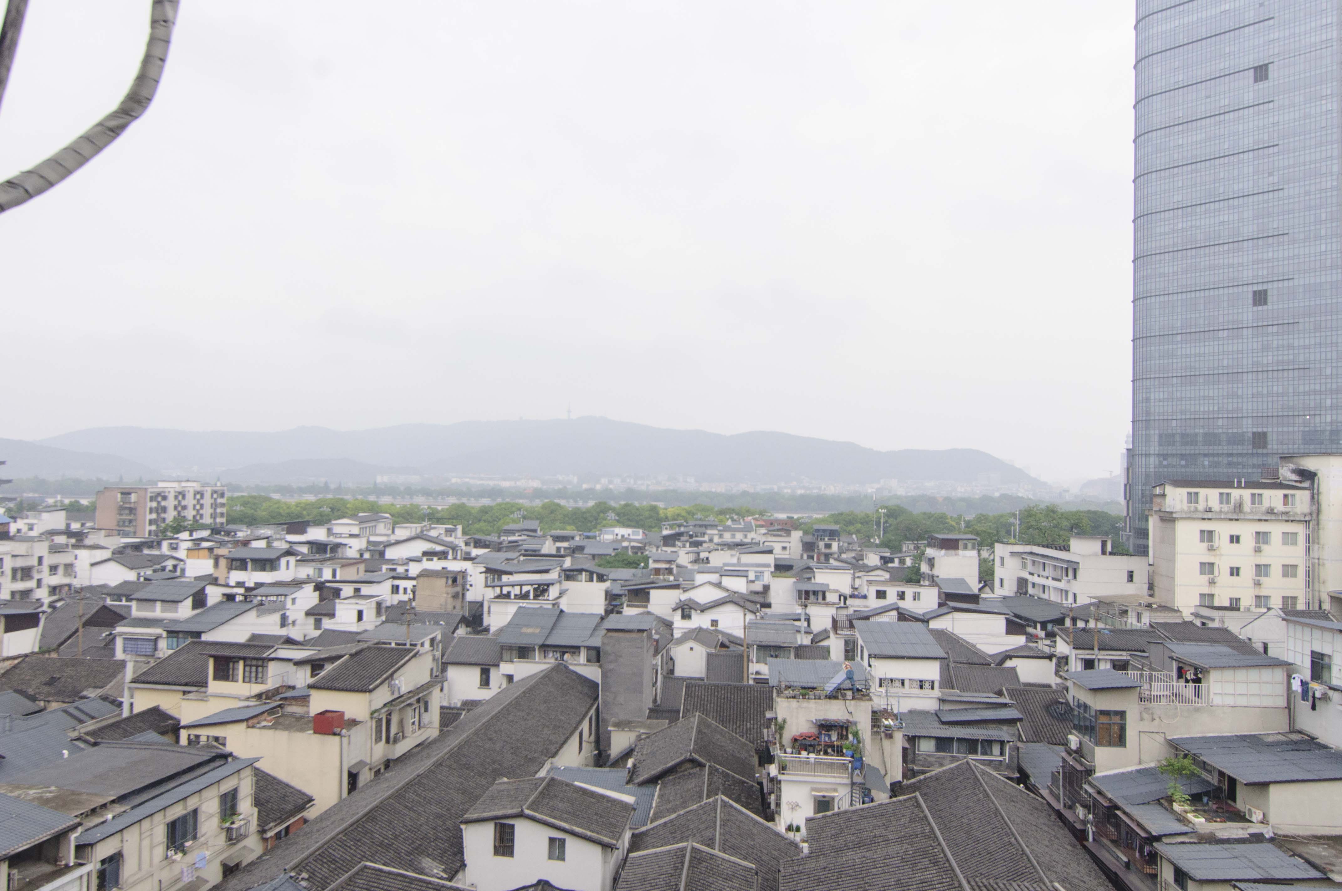 学院新村  3室2厅1卫    100.0万厨房