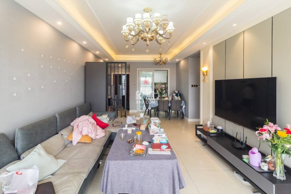 辉煌国际城二期 3室2厅2卫 116.0万