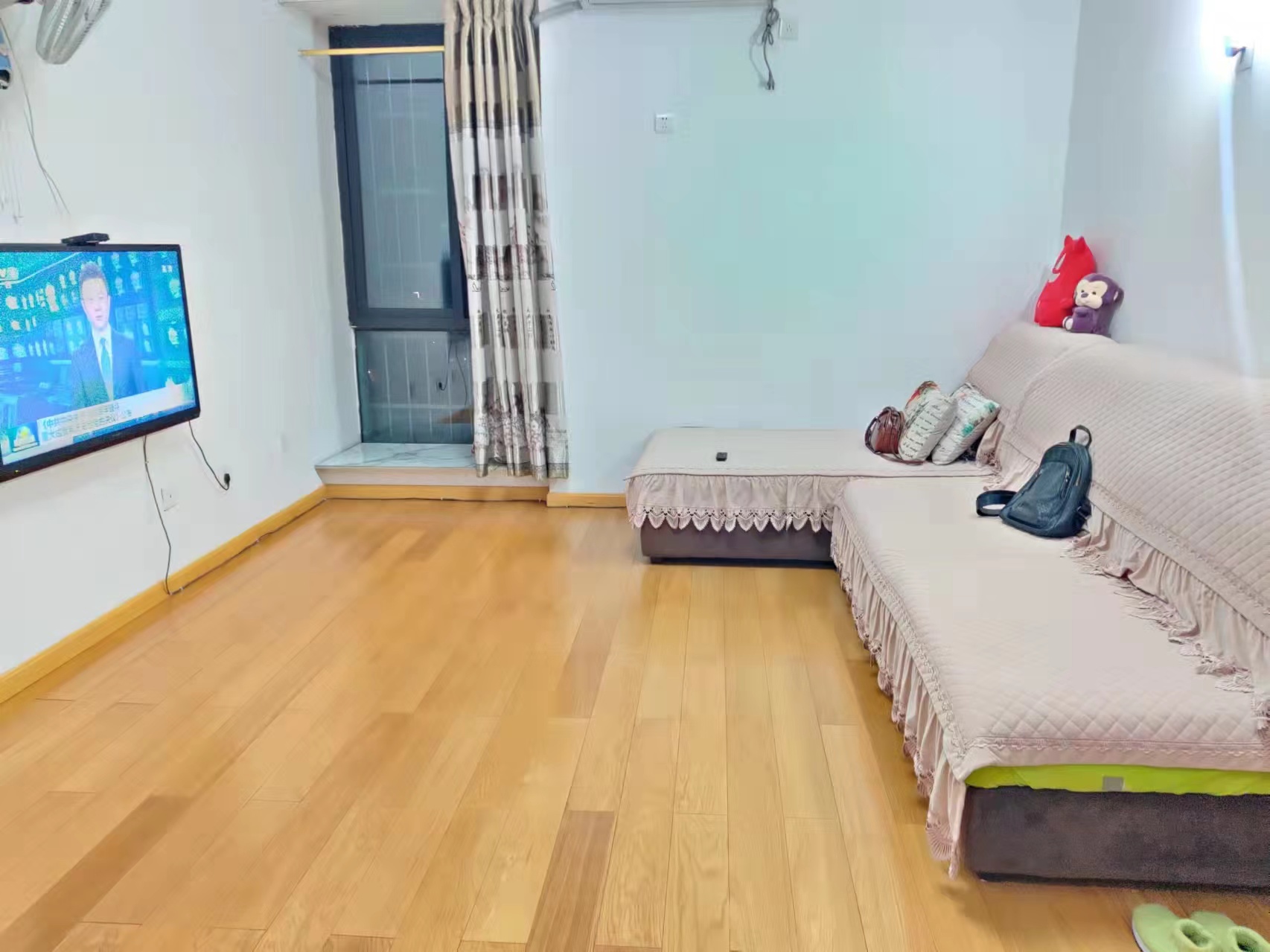 圣华名城建设北路110号 2室2厅1卫 40.8万 圣华名城建设北路110号 2室2厅1卫 40.8万客厅