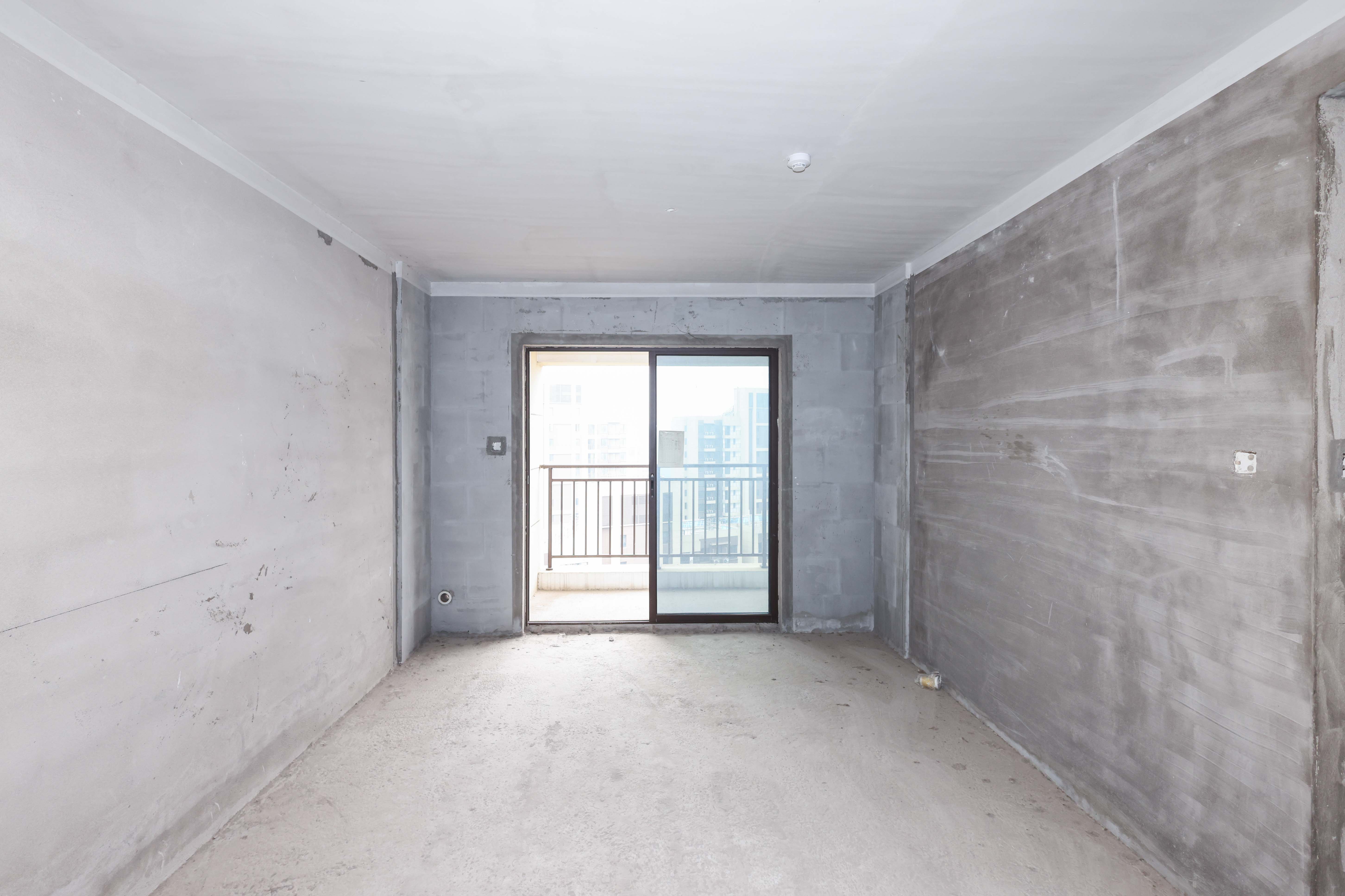 卓越浅水湾  3室2厅1卫    95.0万其他