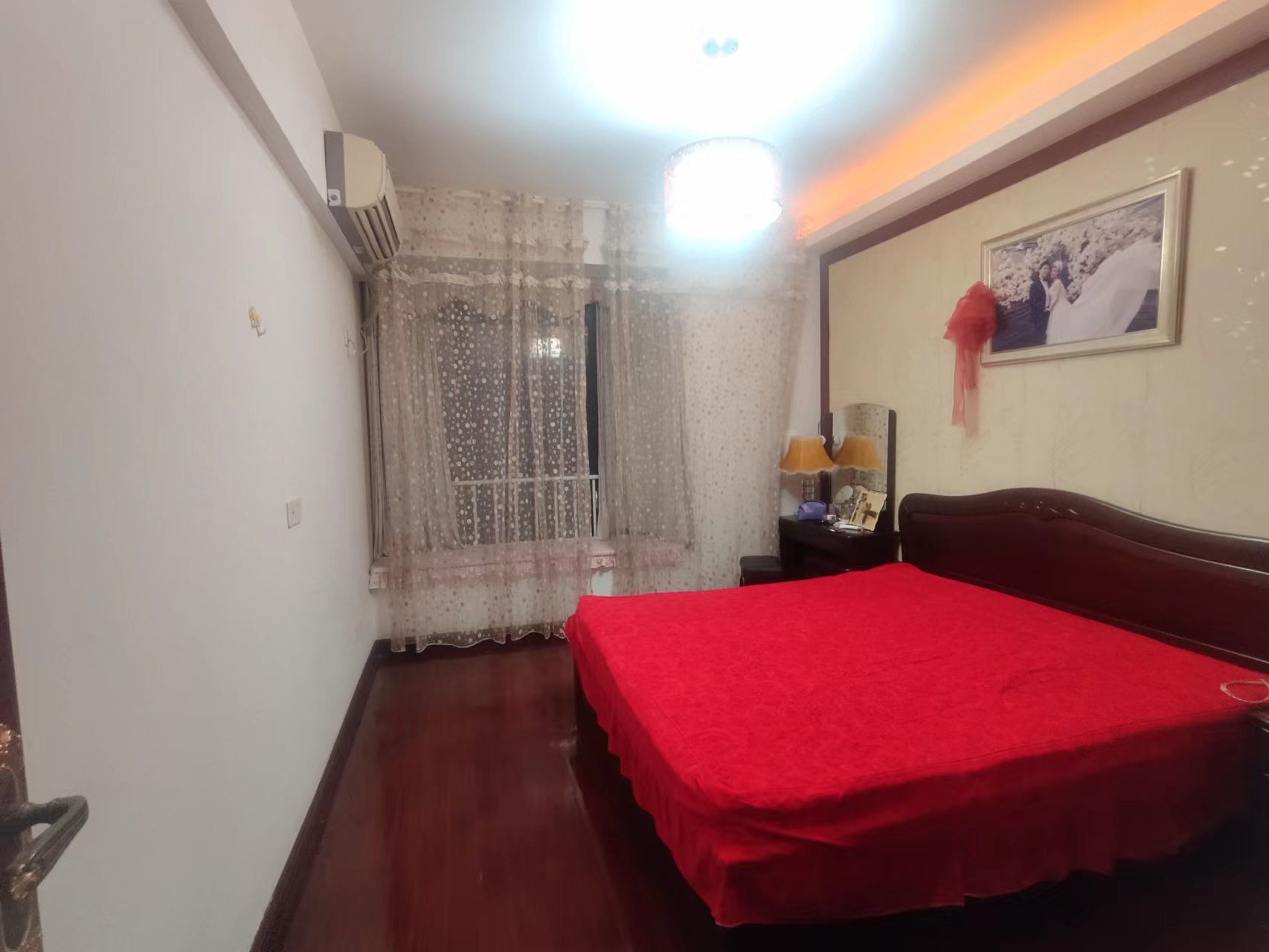 城市风景  4室1厅1卫    119.0万 城市风景  4室1厅1卫    119.0万客厅