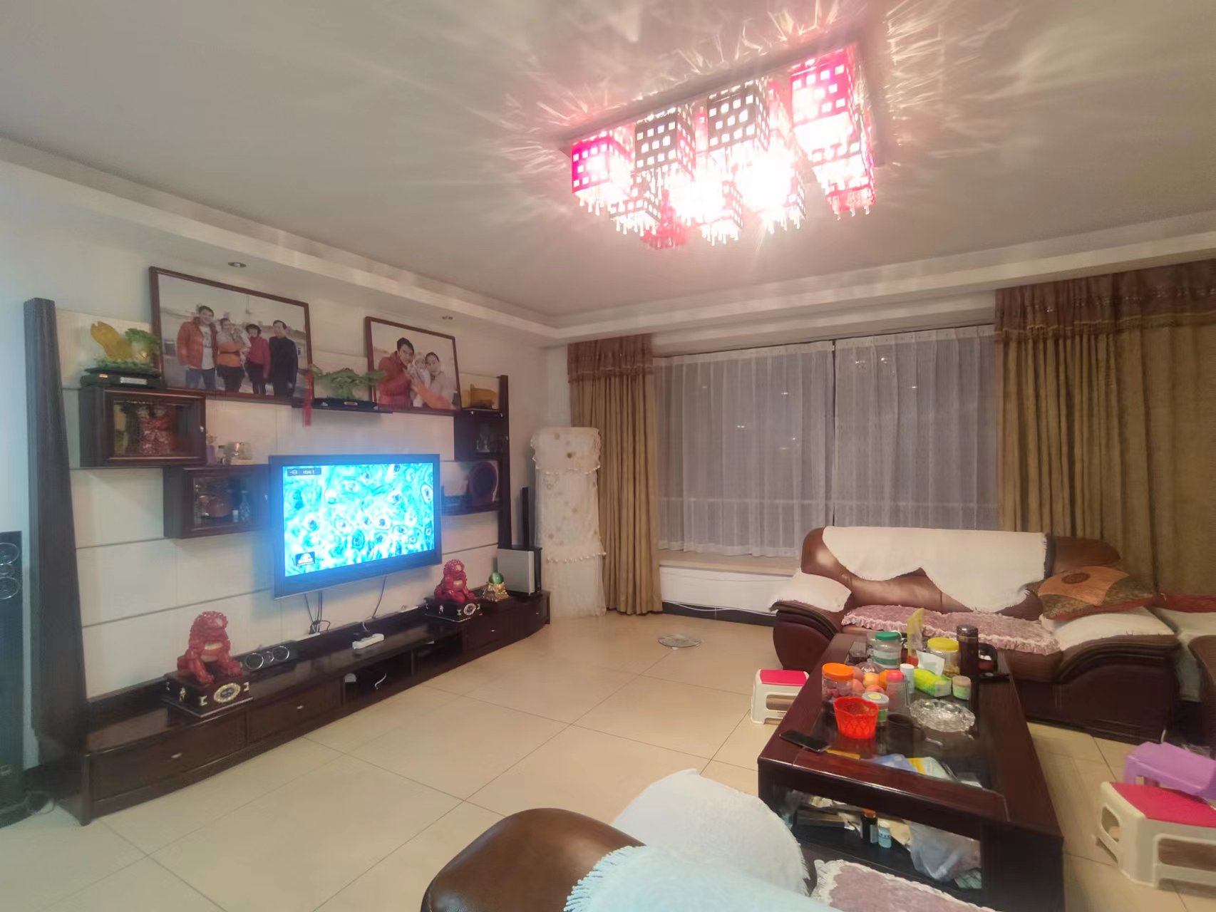 城市风景  4室1厅1卫    119.0万 城市风景  4室1厅1卫    119.0万客厅