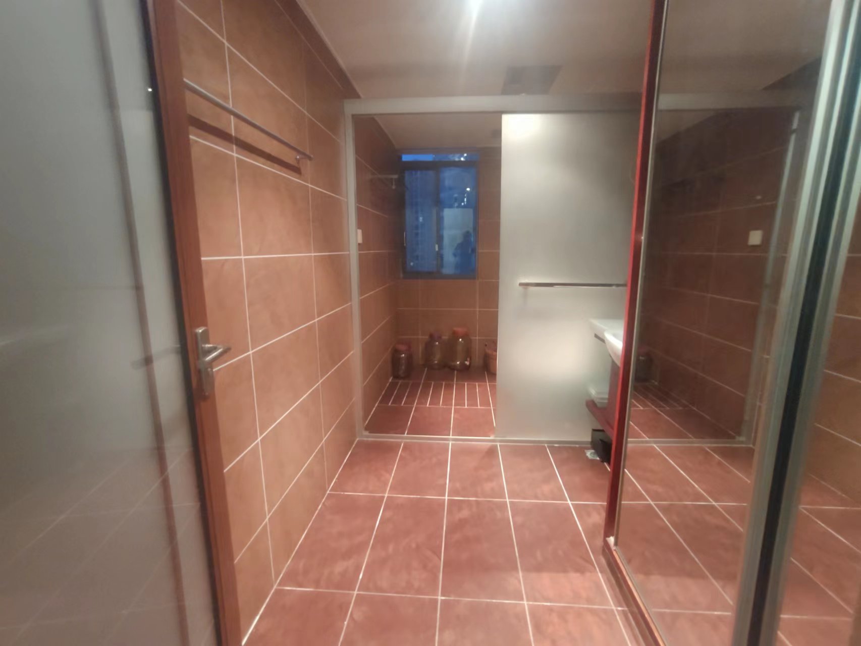 城市风景  4室1厅1卫    119.0万 城市风景  4室1厅1卫    119.0万客厅