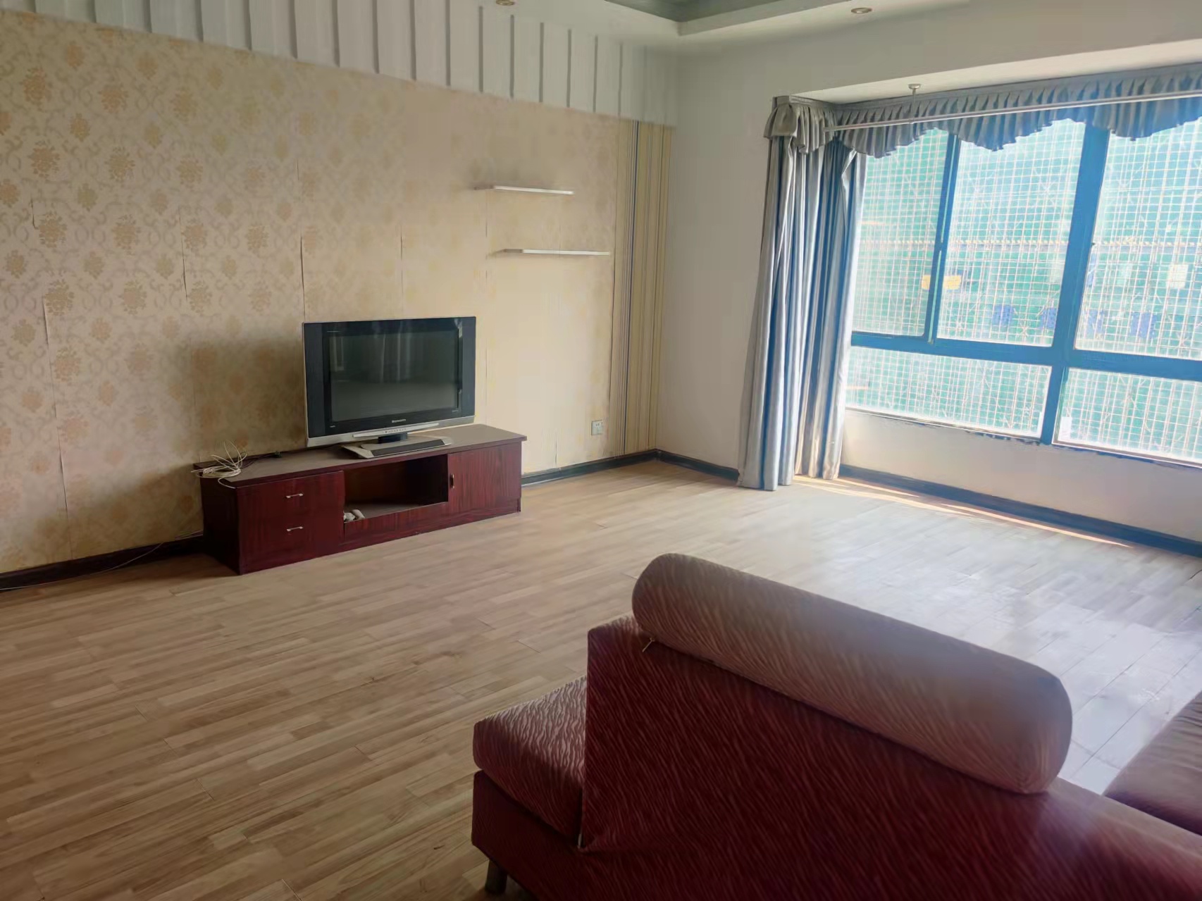 紫竹茗园 3室2厅1卫 79.8万 紫竹茗园 3室2厅1卫 79.8万客厅