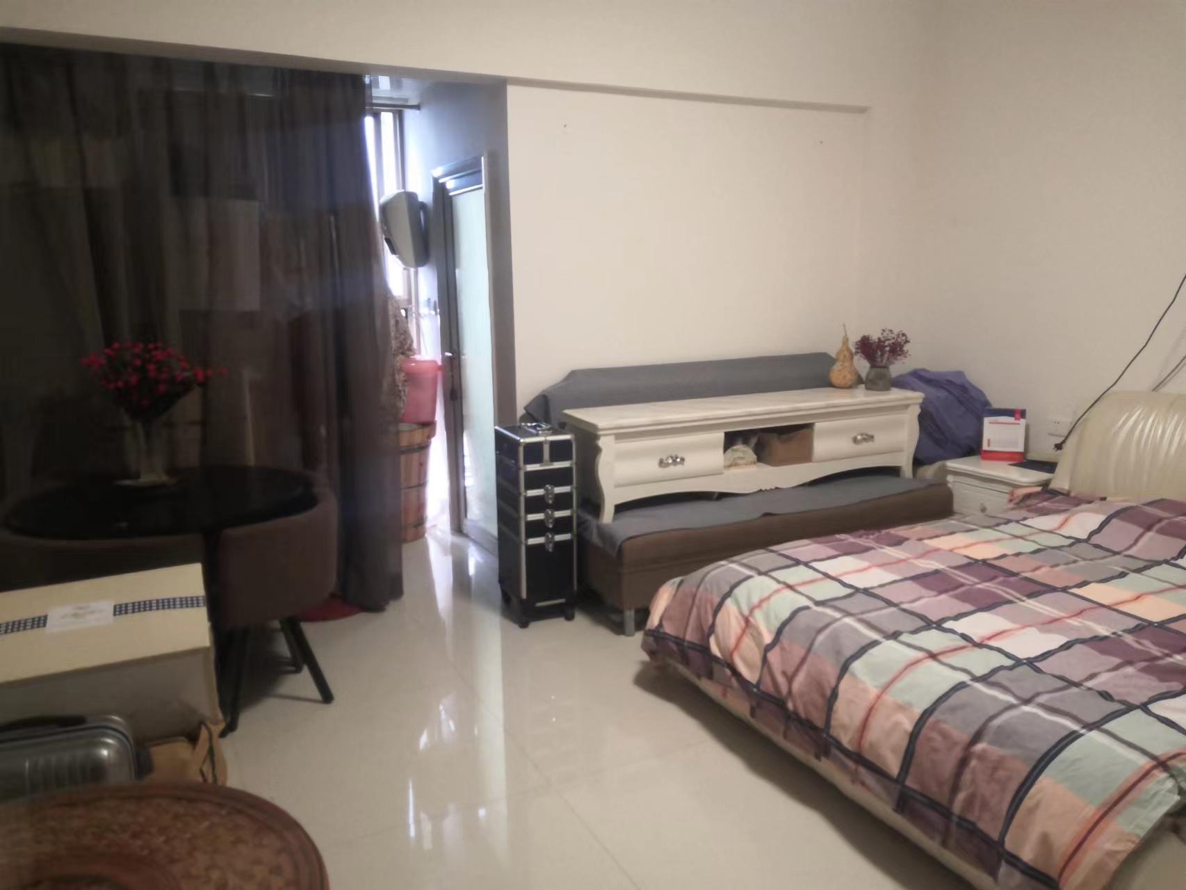 明峰银座  1室0厅1卫    27.0万 明峰银座  1室0厅1卫    27.0万