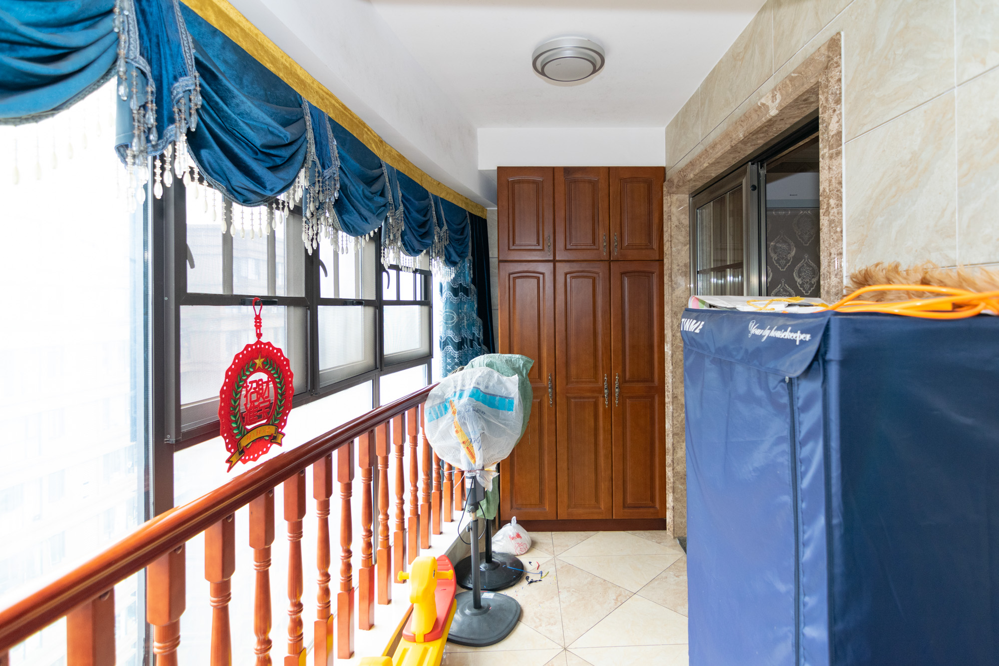 润和紫郡一期 5室2厅2卫 145.0万 润和紫郡一期 5室2厅2卫 145.0万阳台