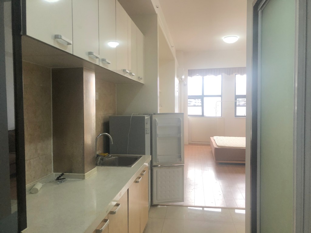 山水洲城华晨第一城 1室1厅1卫 32.0万 山水洲城华晨第一城 1室1厅1卫 32.0万客厅