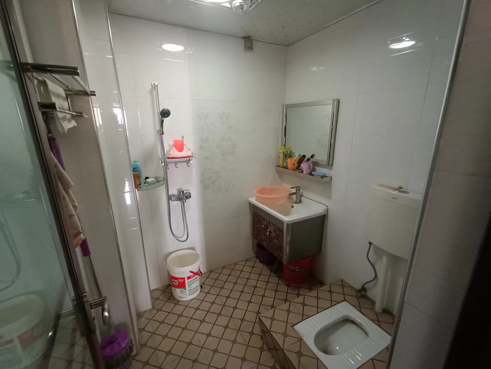 玫瑰名城梧桐园 4室2厅2卫 84.0万 玫瑰名城梧桐园 4室2厅2卫 84.0万客厅