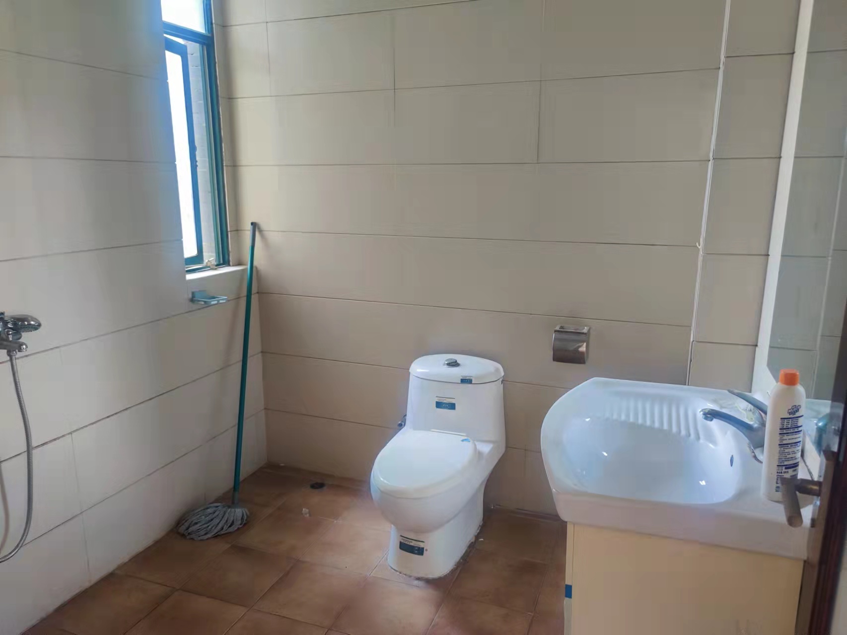 紫竹茗园 3室2厅1卫 79.8万 紫竹茗园 3室2厅1卫 79.8万客厅