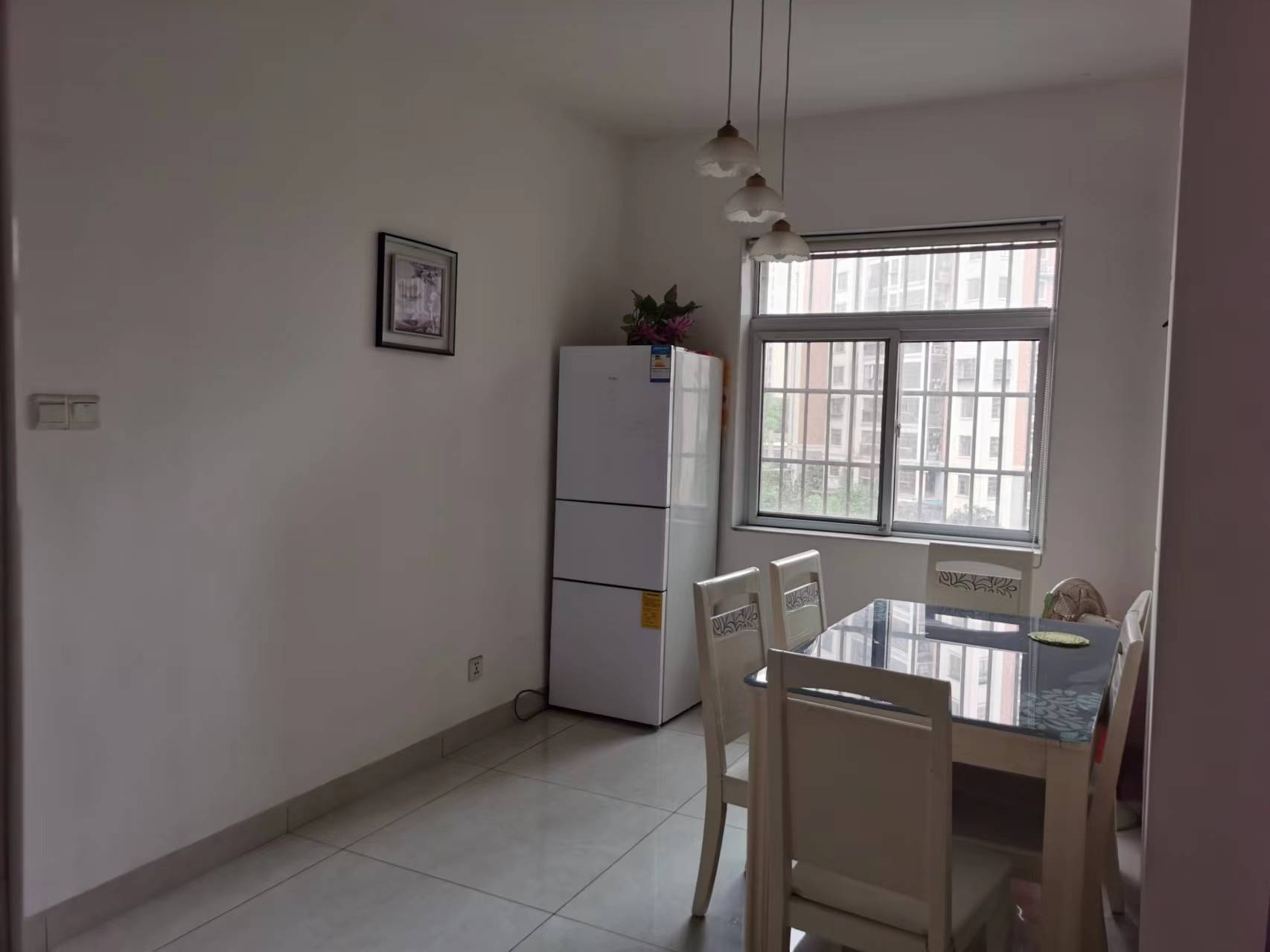 香博堡 3室2厅1卫 46.8万 香博堡 3室2厅1卫 46.8万客厅