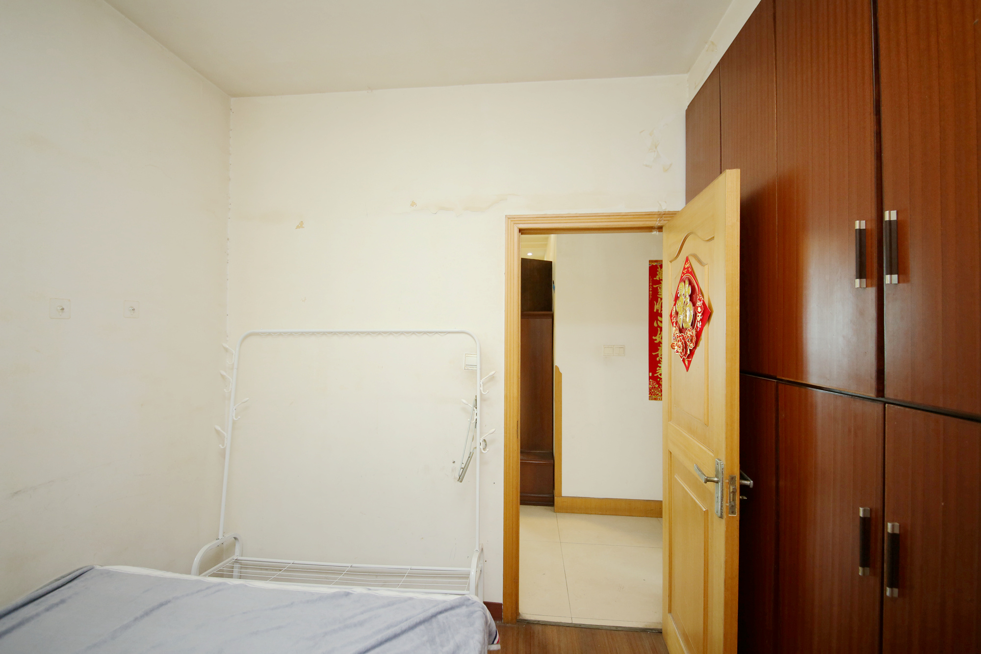 欧陆经典  3室1厅1卫    135.0万卧室