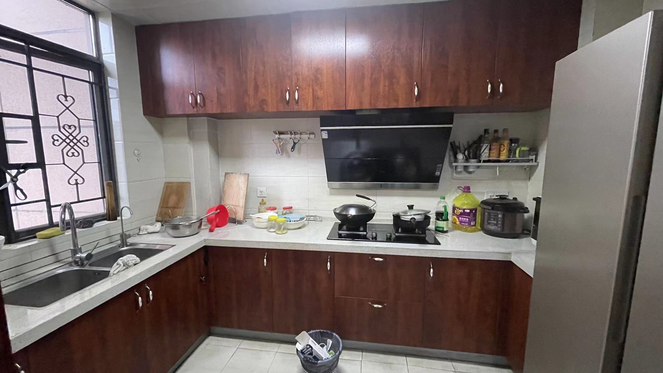 经世龙城 3室2厅2卫 65.0万 经世龙城 3室2厅2卫 65.0万客厅