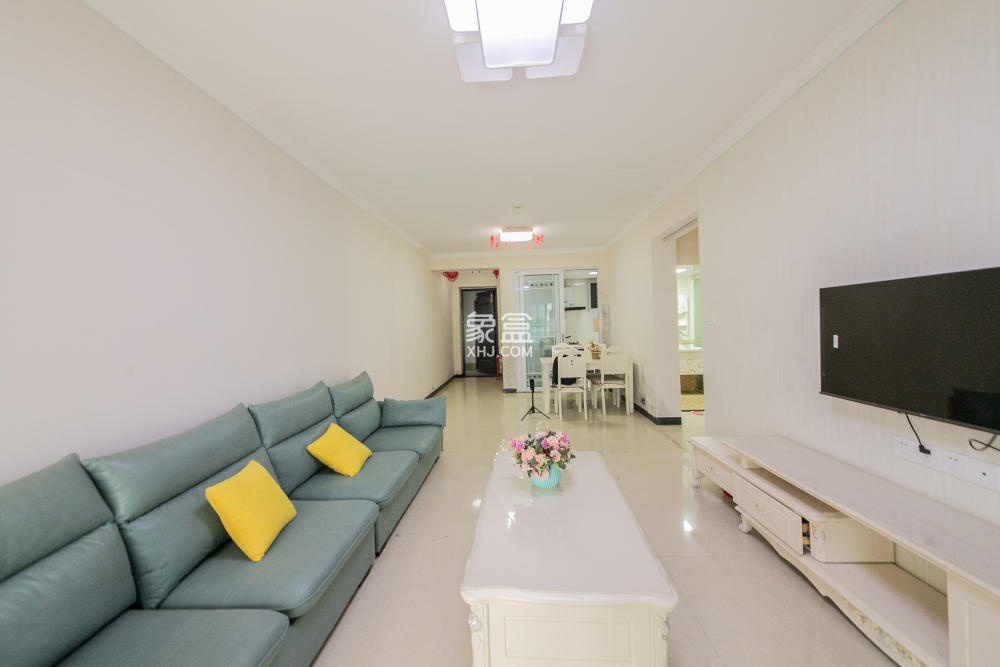 北辰三角洲D2区  3室2厅1卫    172.0万