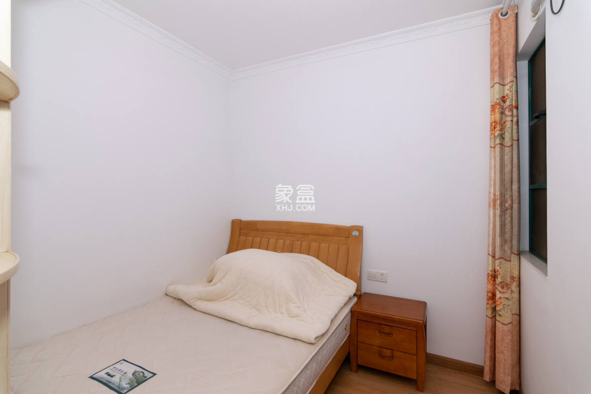 富基世纪公园 3室2厅2卫 78.80万 富基世纪公园 3室2厅2卫 78.80万卧室