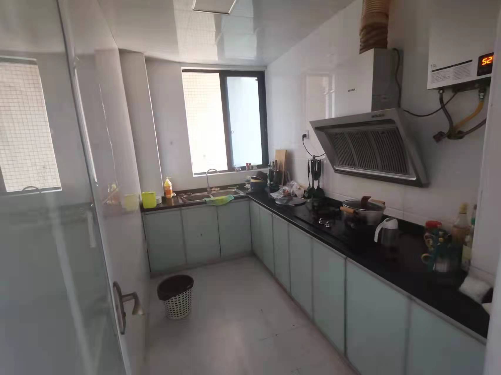 百江明珠  2室1厅1卫    46.8万 百江明珠  2室1厅1卫    46.8万客厅