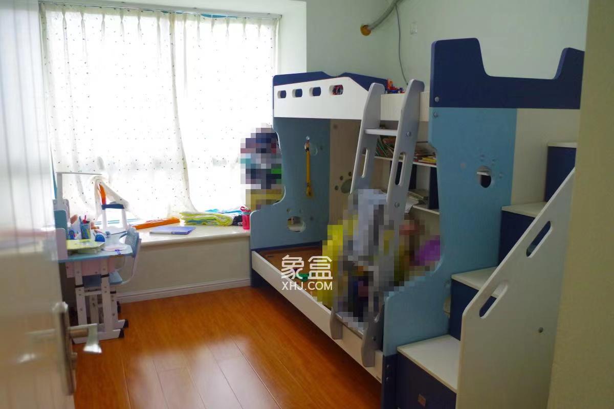 经世皇城 3室2厅2卫 105.0万 经世皇城 3室2厅2卫 105.0万客厅