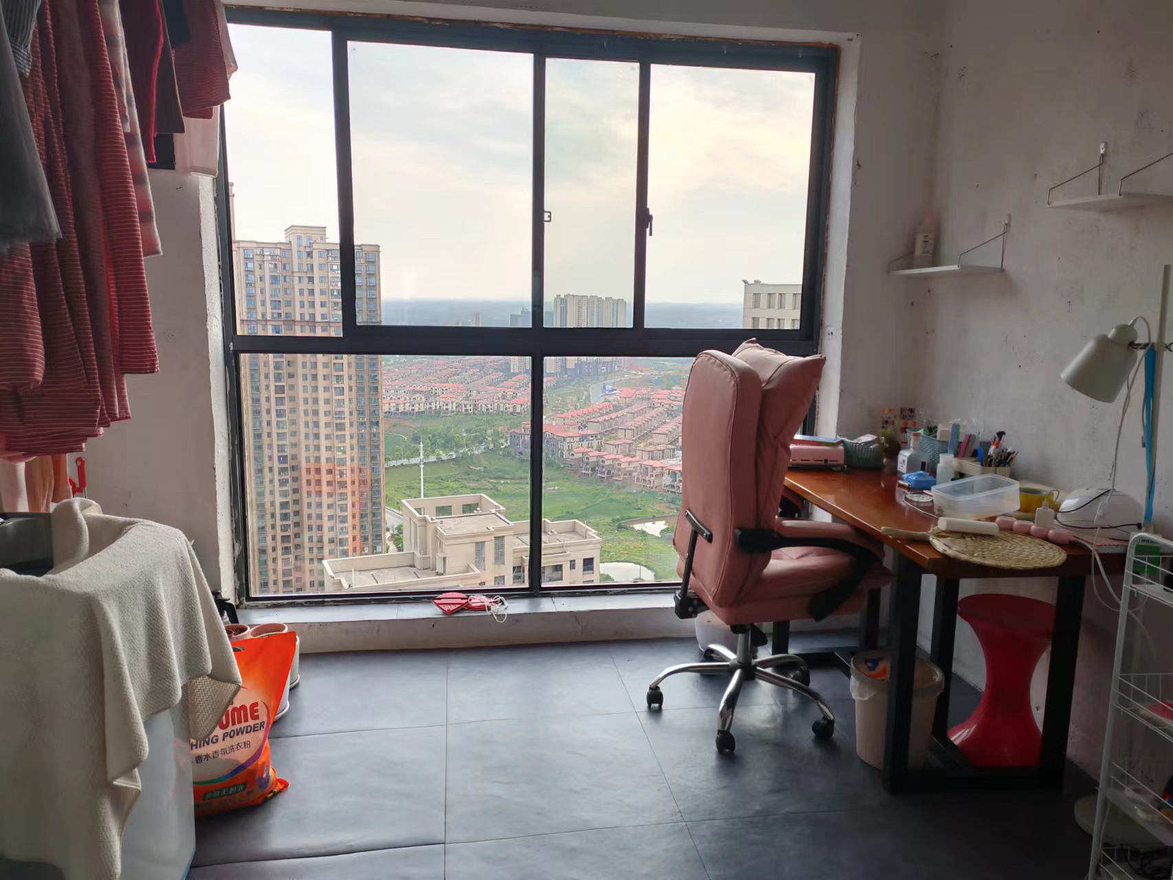 城市公园 2室1厅1卫 30.5万 城市公园 2室1厅1卫 30.5万客厅