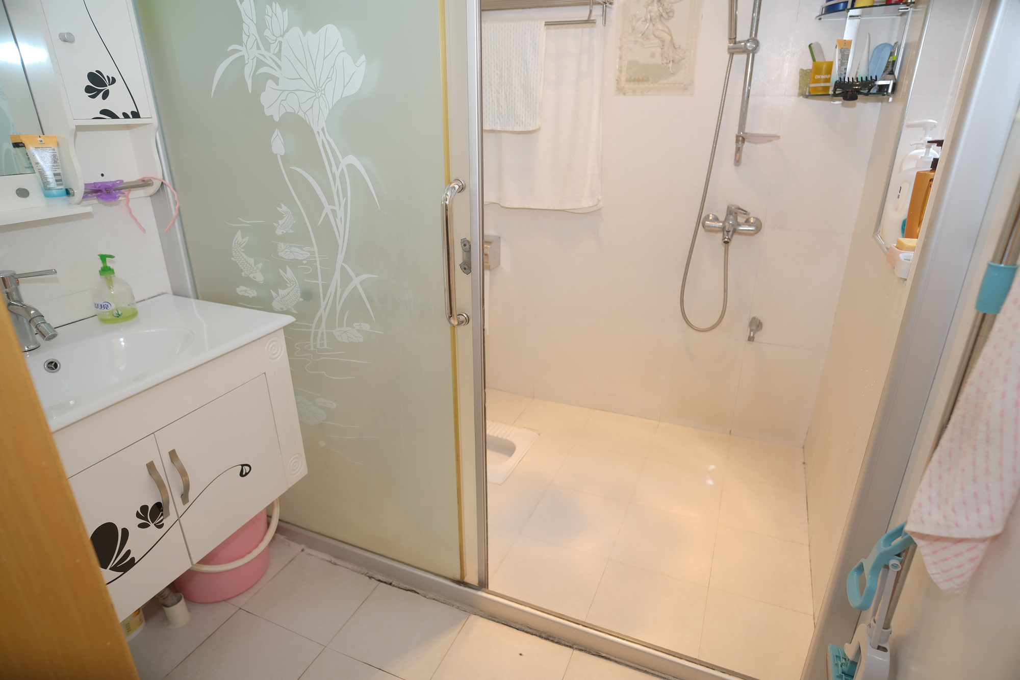 山水湾  2室2厅1卫    45.8万 山水湾  2室2厅1卫    45.8万卫生间