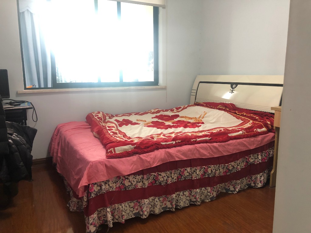 经世皇城 3室2厅2卫 58.8万 经世皇城 3室2厅2卫 58.8万客厅