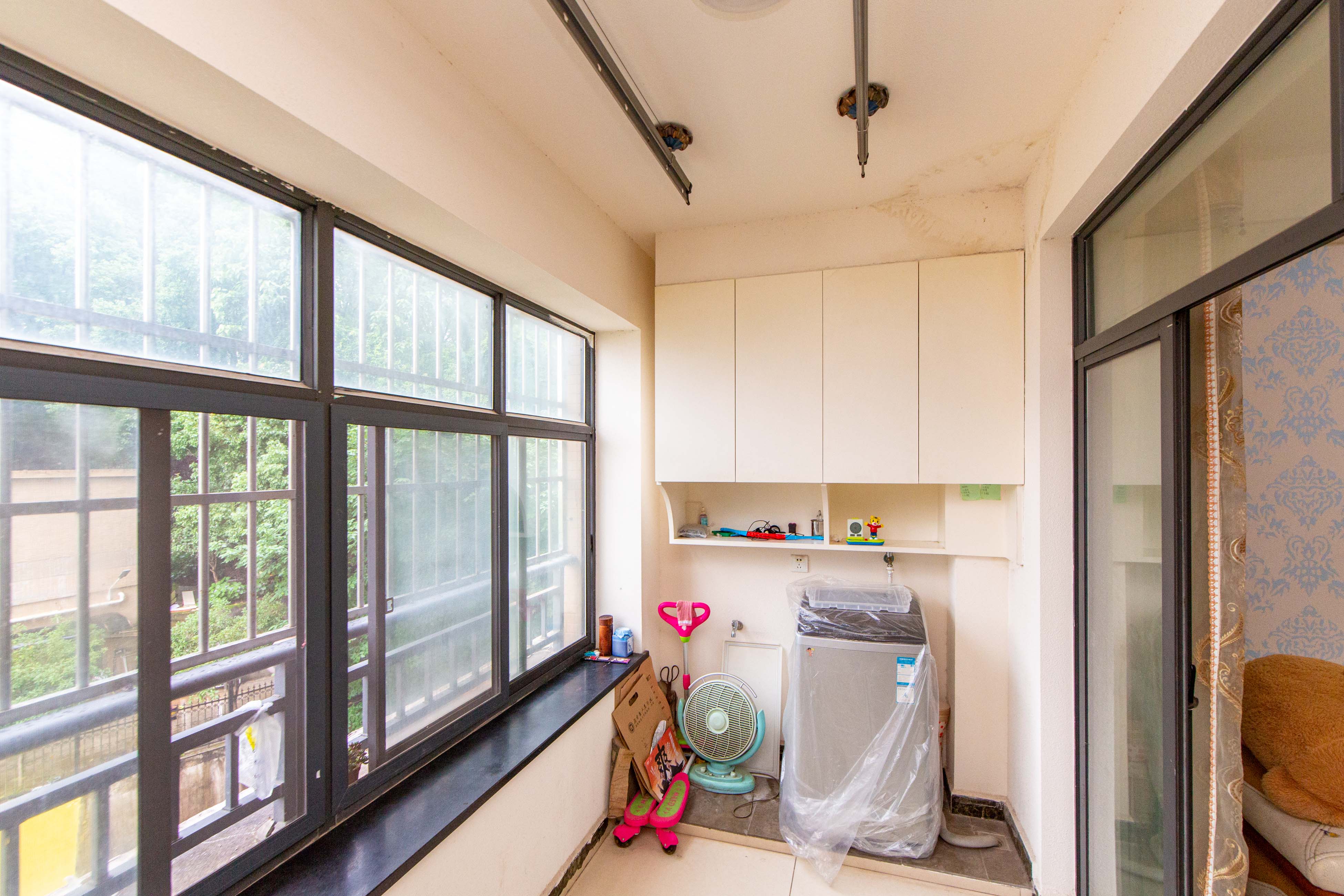 优山美地  3室2厅1卫    116.0万 优山美地  3室2厅1卫    116.0万阳台