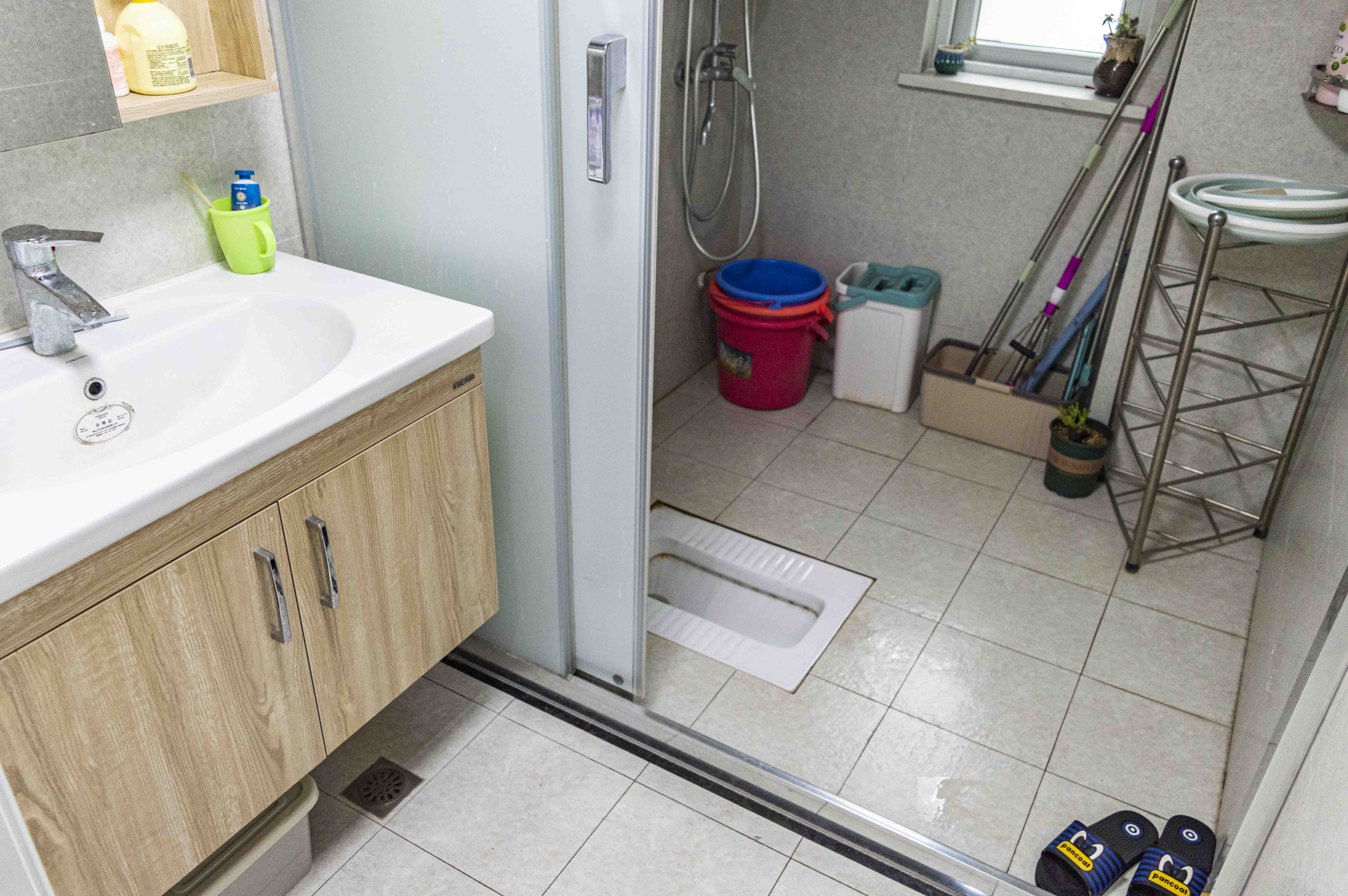 大汉资江城 4室2厅2卫 96.8万 大汉资江城 4室2厅2卫 96.8万客厅