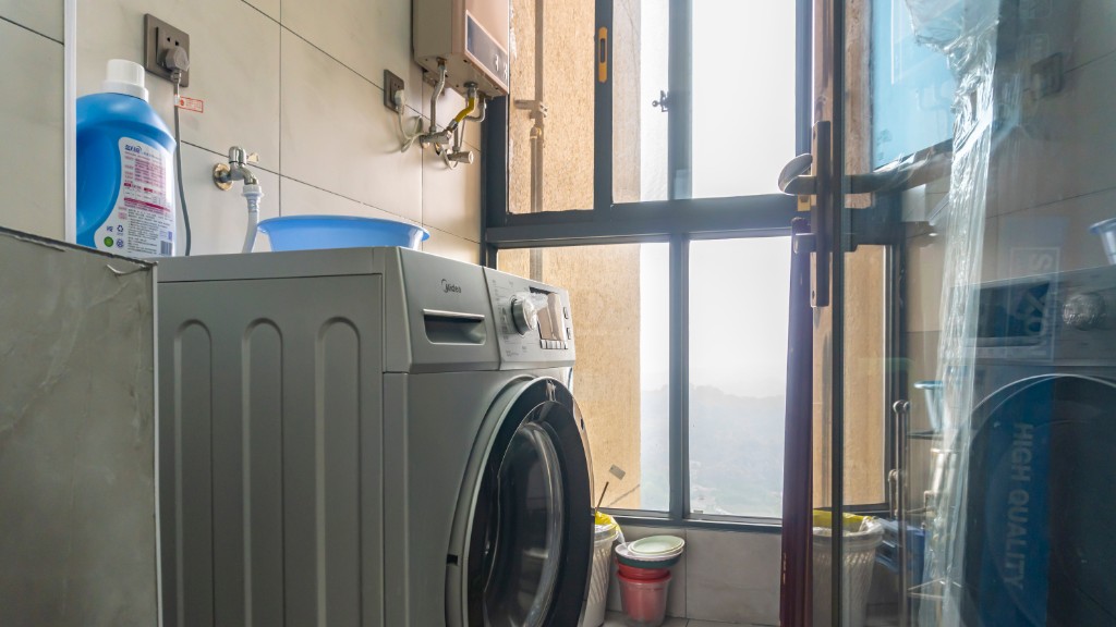 碧桂园  2室2厅1卫    48.0万 碧桂园  2室2厅1卫    48.0万客厅