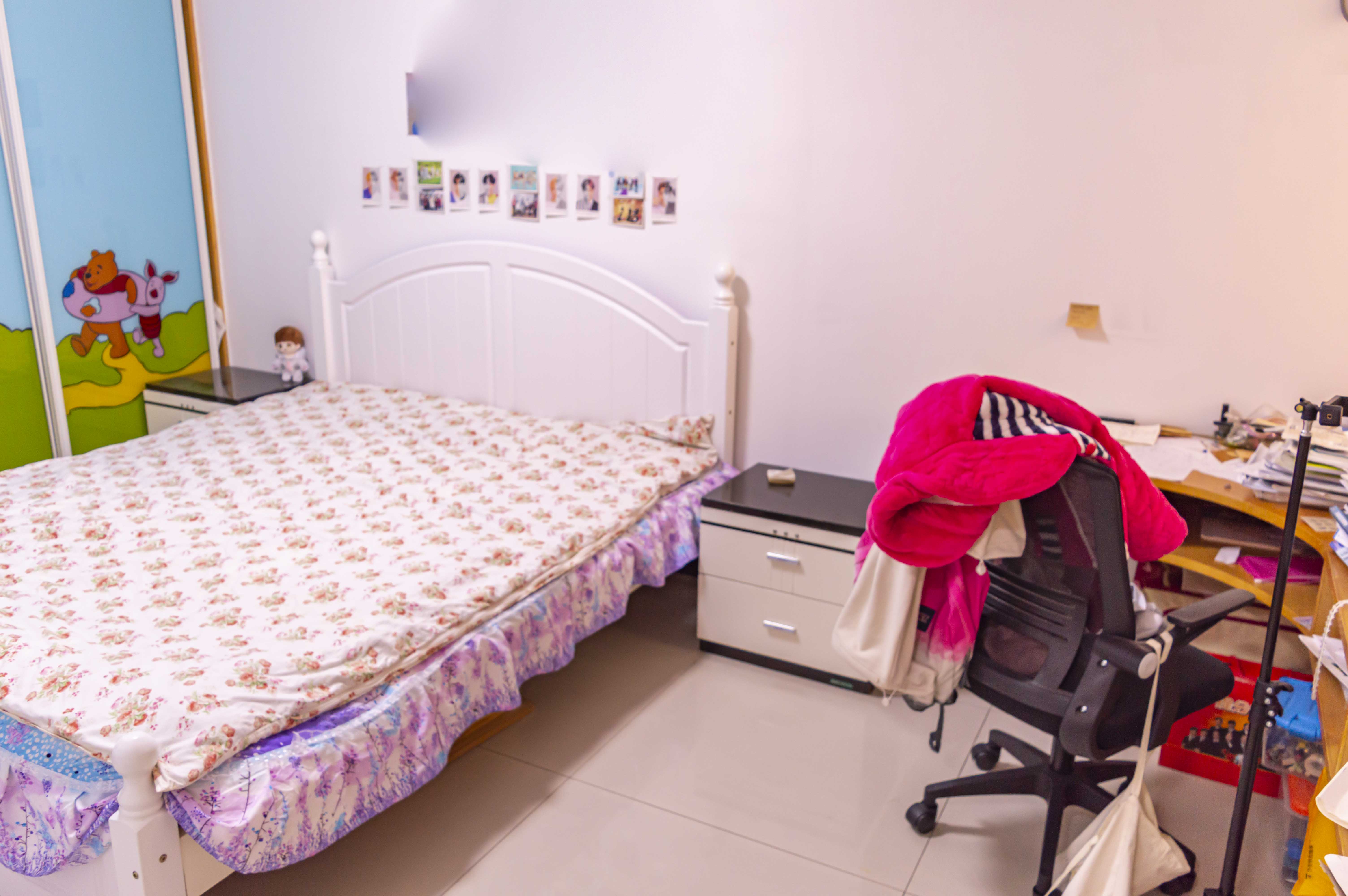 时代广场  3室2厅1卫    73.8万 时代广场  3室2厅1卫    73.8万客厅