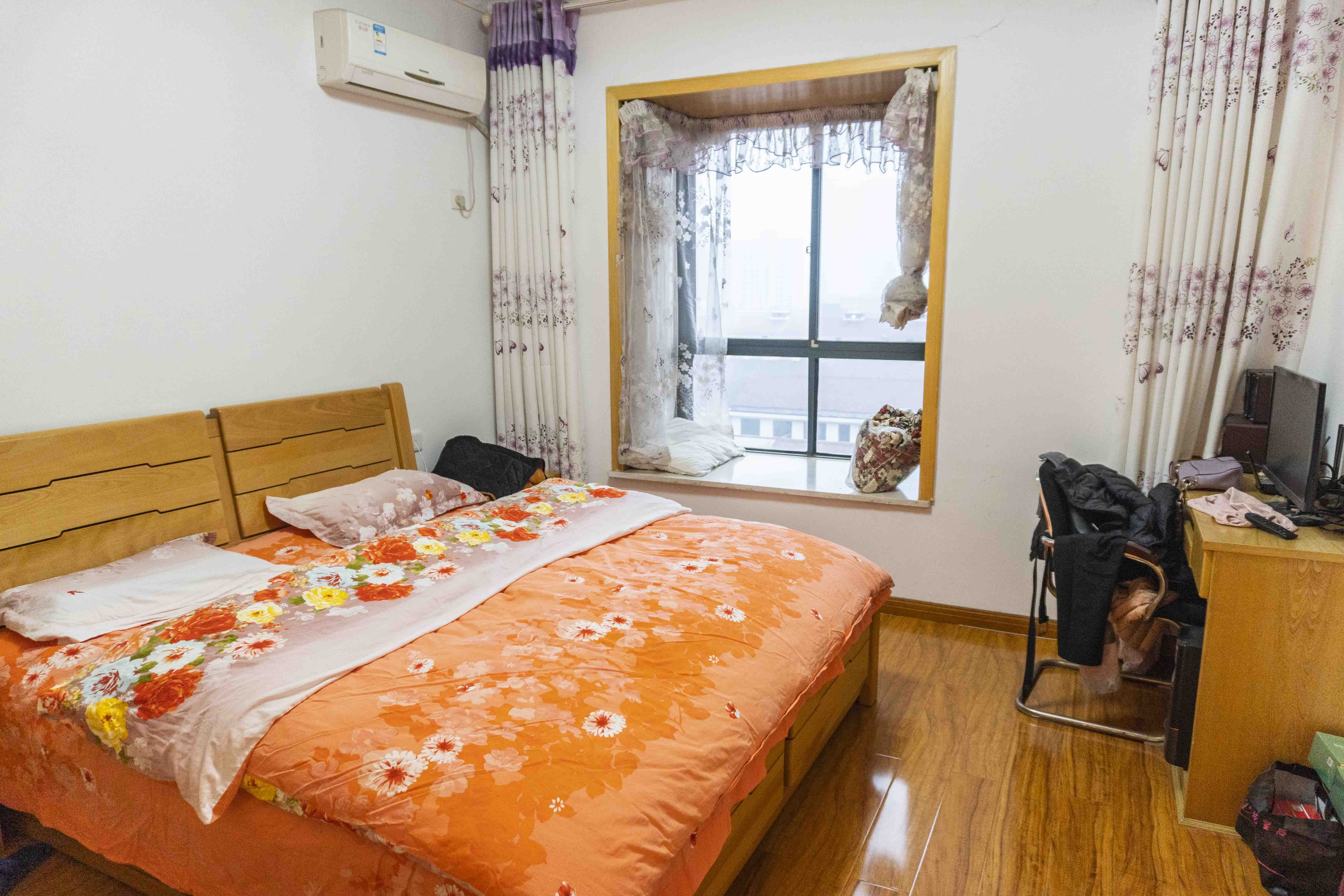 锦绣佳苑 3室2厅2卫 90.0万 锦绣佳苑 3室2厅2卫 90.0万客厅