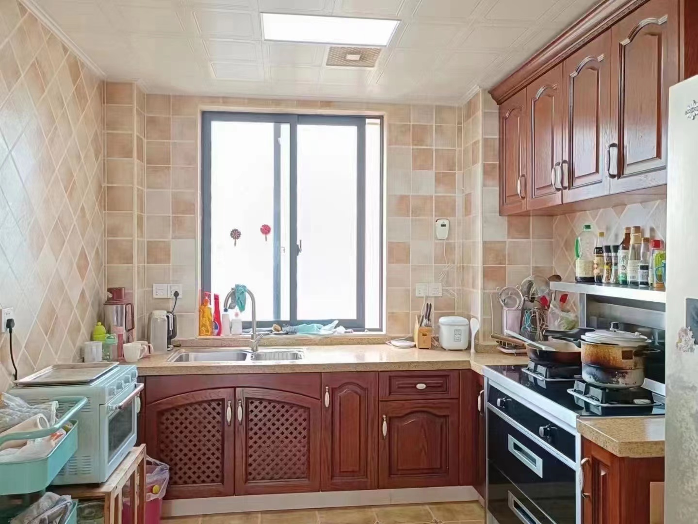 东鼎紫园 0室0厅0卫 95.0万 东鼎紫园 0室0厅0卫 95.0万客厅