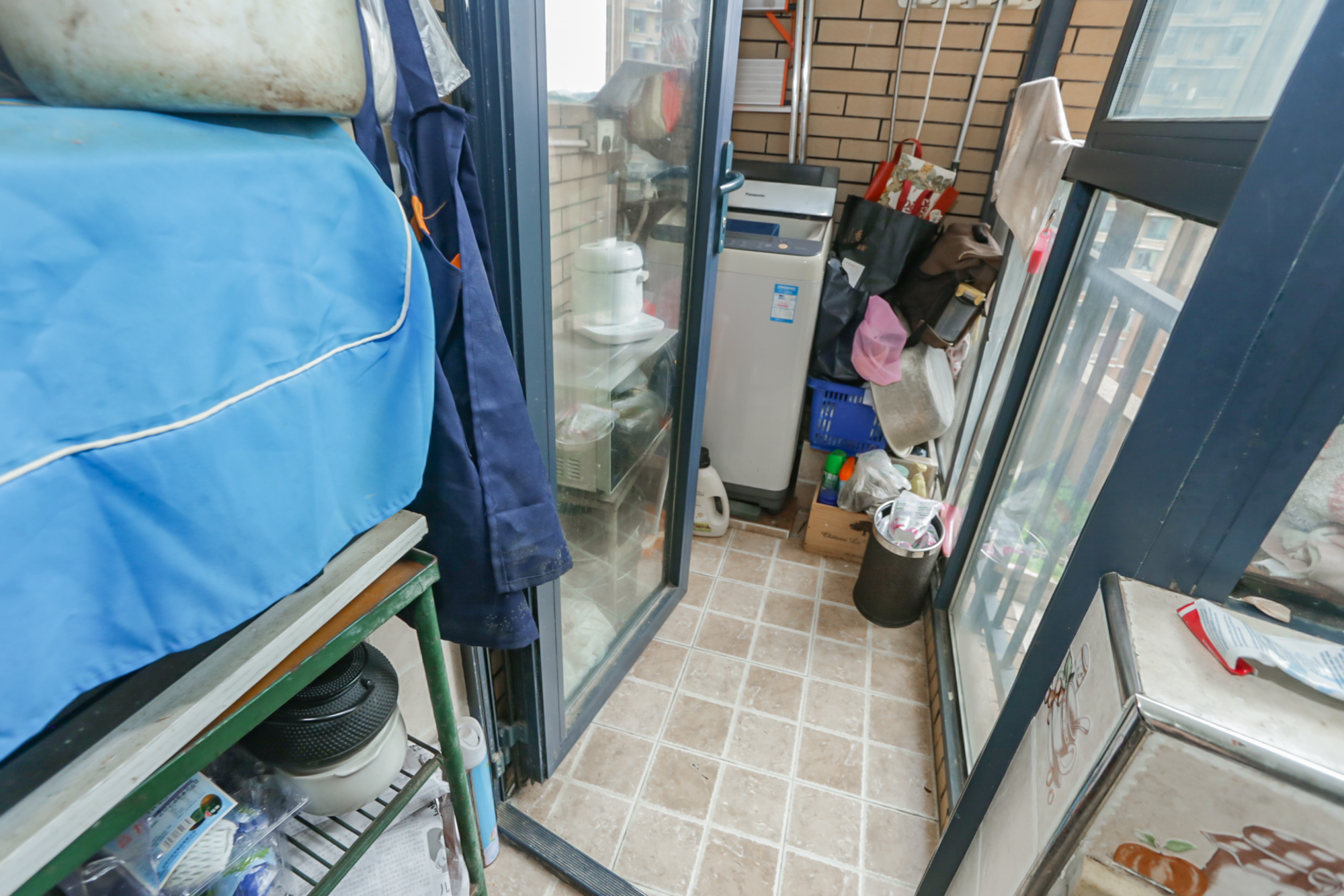 北京御园一二期（国泰嘉园）  3室2厅2卫   213.40万阳台