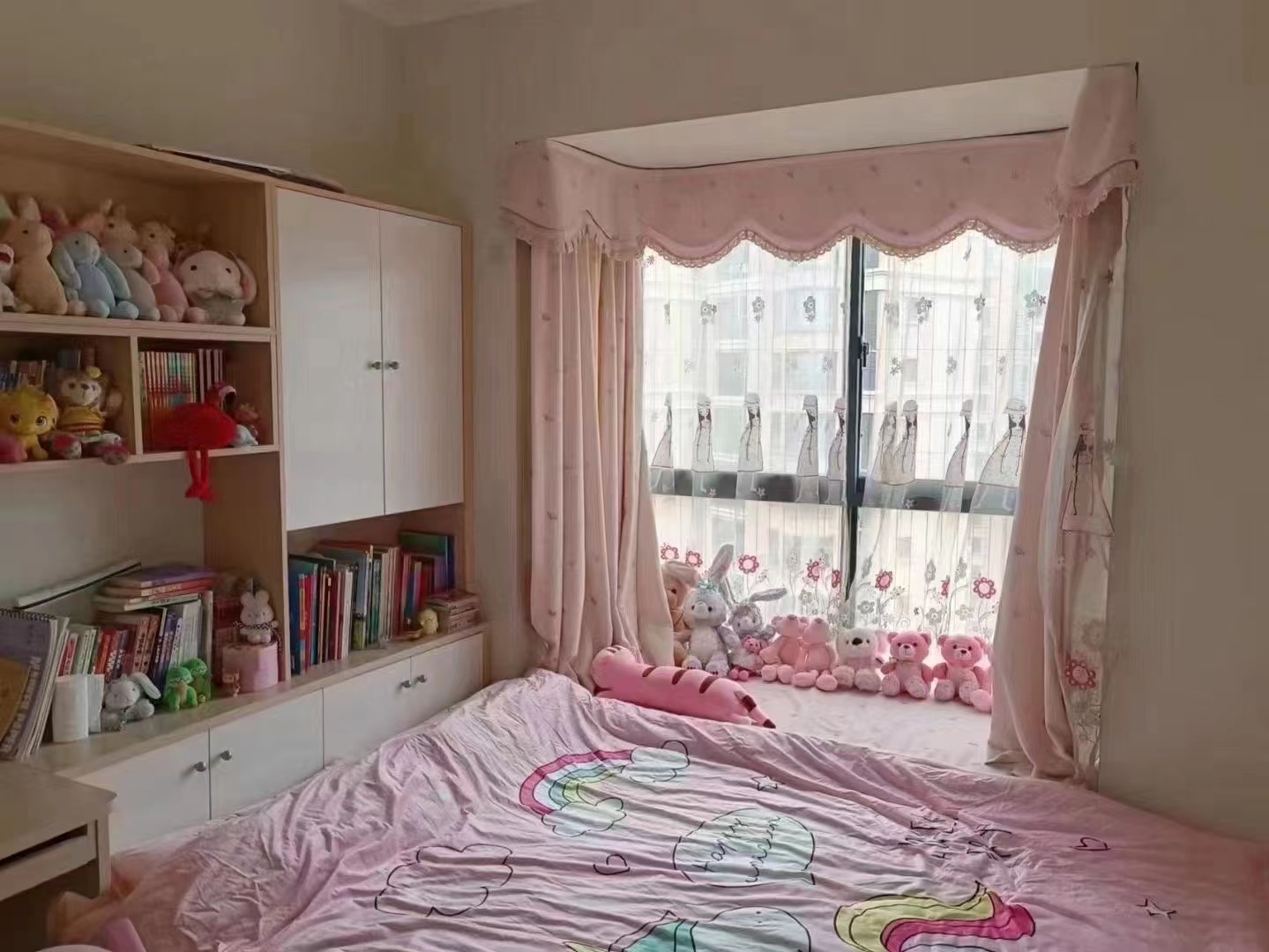 东鼎紫园 0室0厅0卫 95.0万 东鼎紫园 0室0厅0卫 95.0万客厅