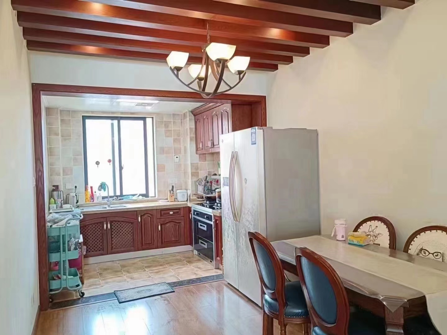 东鼎紫园 0室0厅0卫 95.0万 东鼎紫园 0室0厅0卫 95.0万客厅