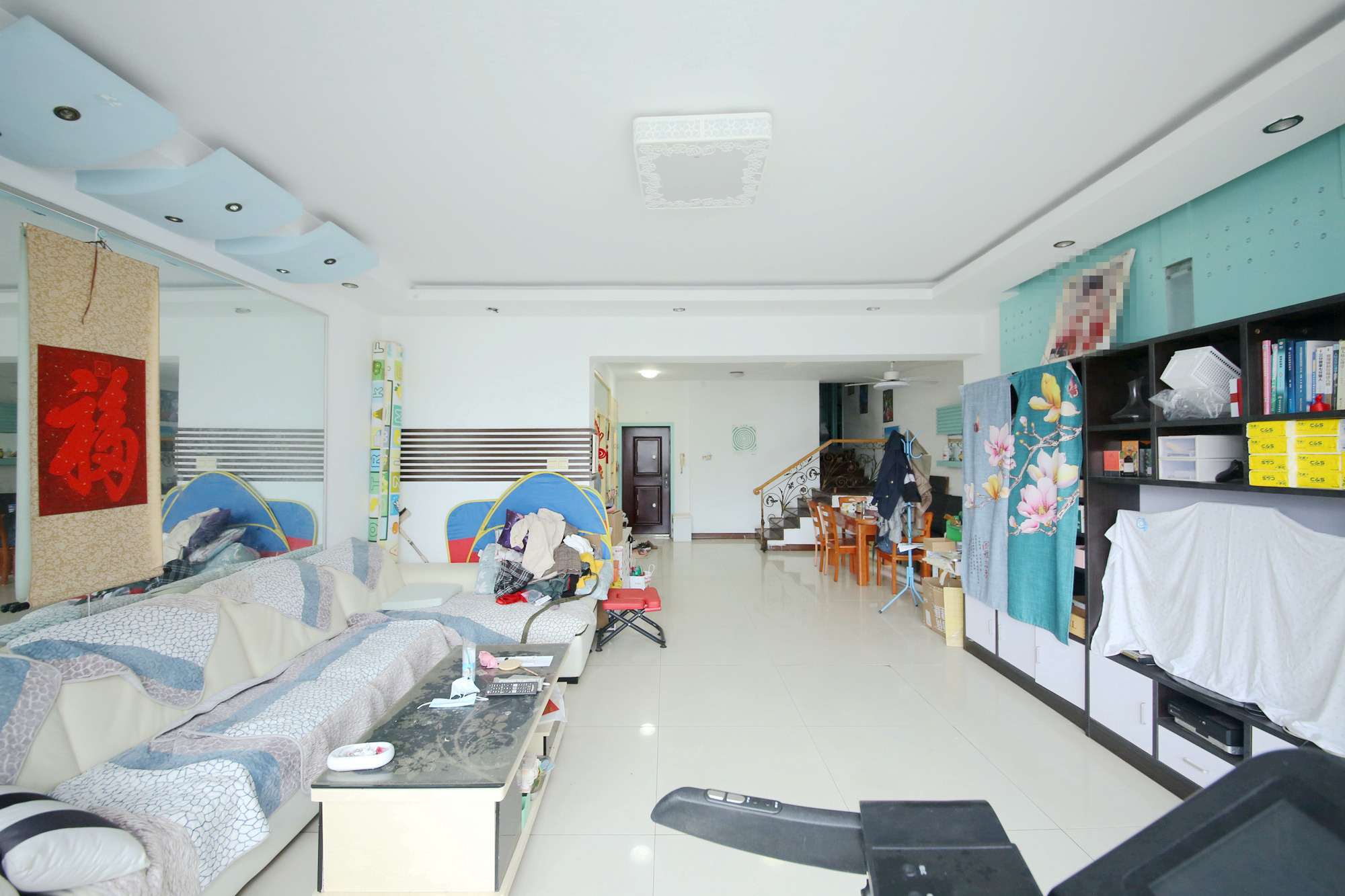 兴汉大厦蝶扇楼  3室2厅1卫   159.80万