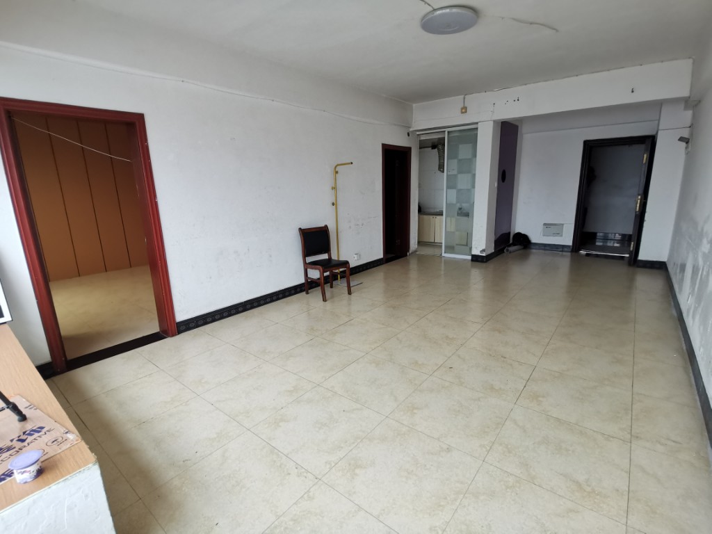 环球国际大厦 2室2厅1卫 42.0万 环球国际大厦 2室2厅1卫 42.0万客厅