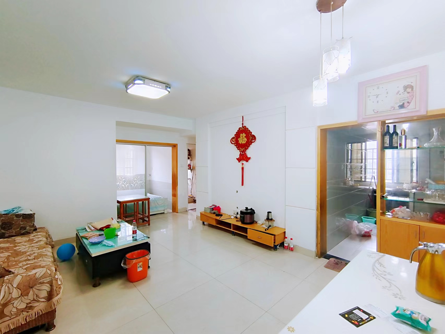 欧洲城楼上公寓楼 2室2厅1卫 58.0万 欧洲城楼上公寓楼 2室2厅1卫 58.0万客厅