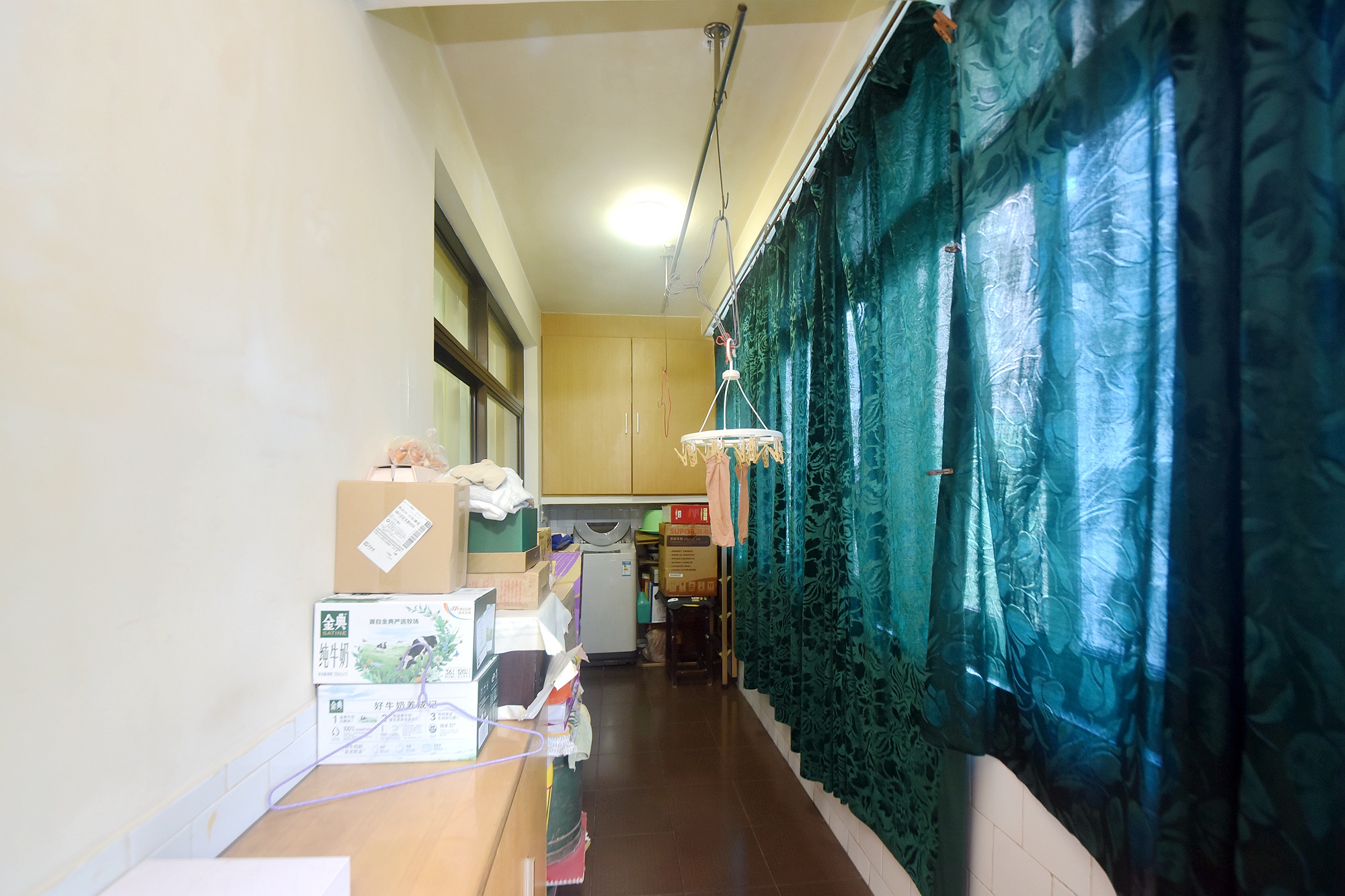 杂技团宿舍  2室2厅1卫   95.00万阳台