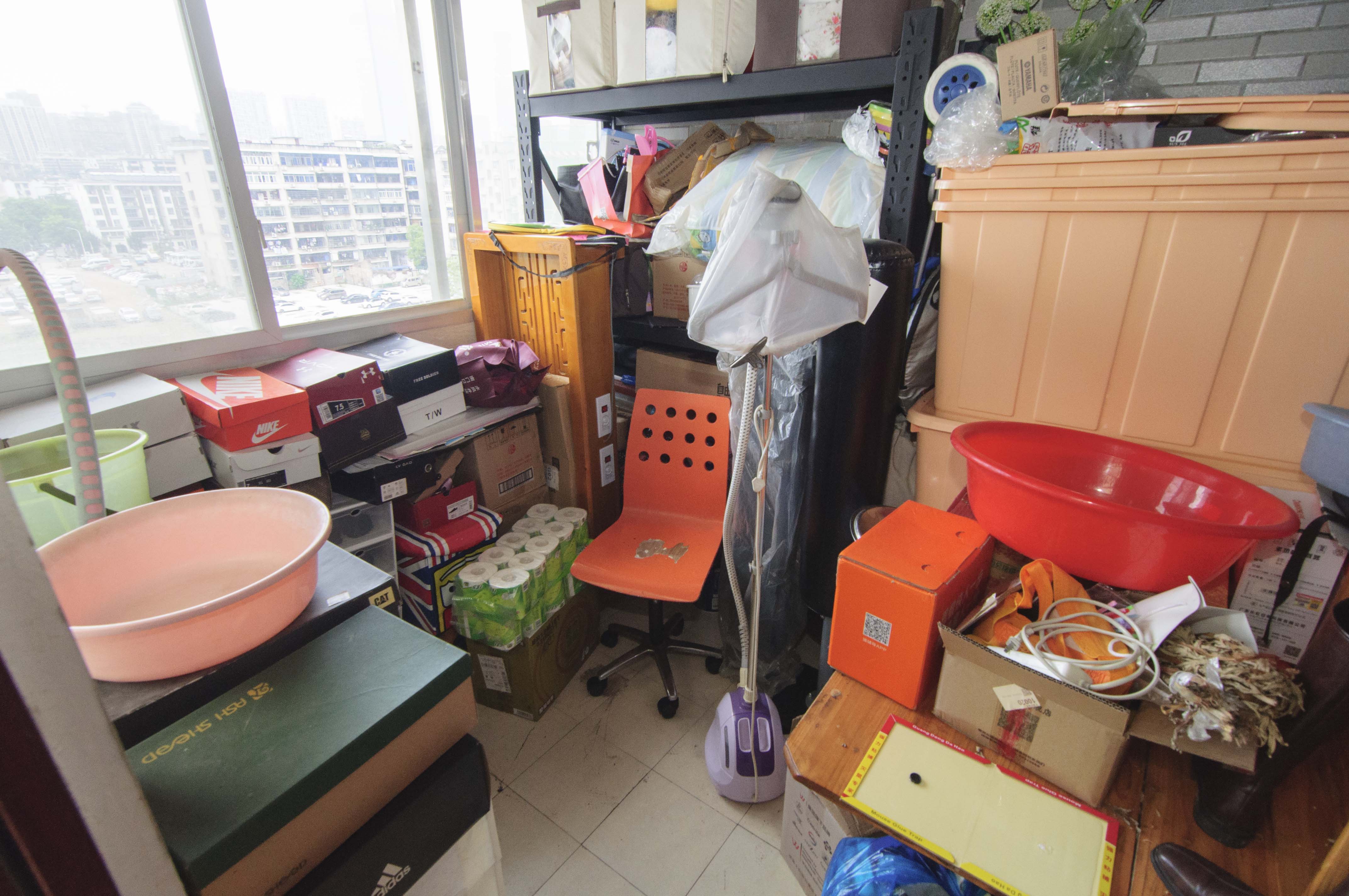 楚湘公寓  3室2厅2卫    130.0万其他