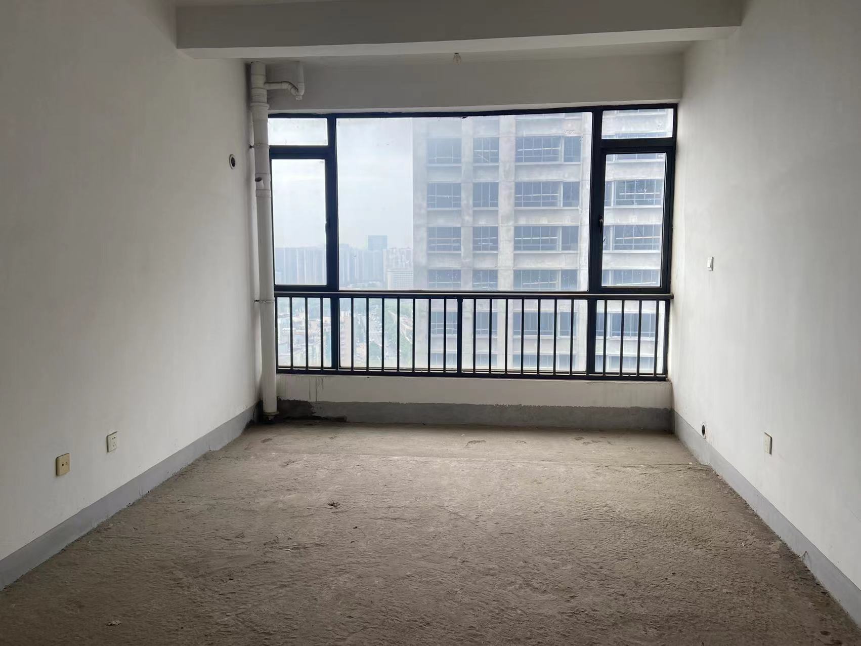 华晨御园 2室2厅1卫 58.0万 华晨御园 2室2厅1卫 58.0万客厅