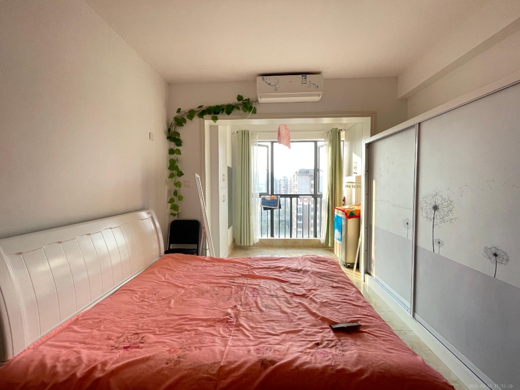 栗雨香堤 1室1厅1卫 29.8万 栗雨香堤 1室1厅1卫 29.8万客厅