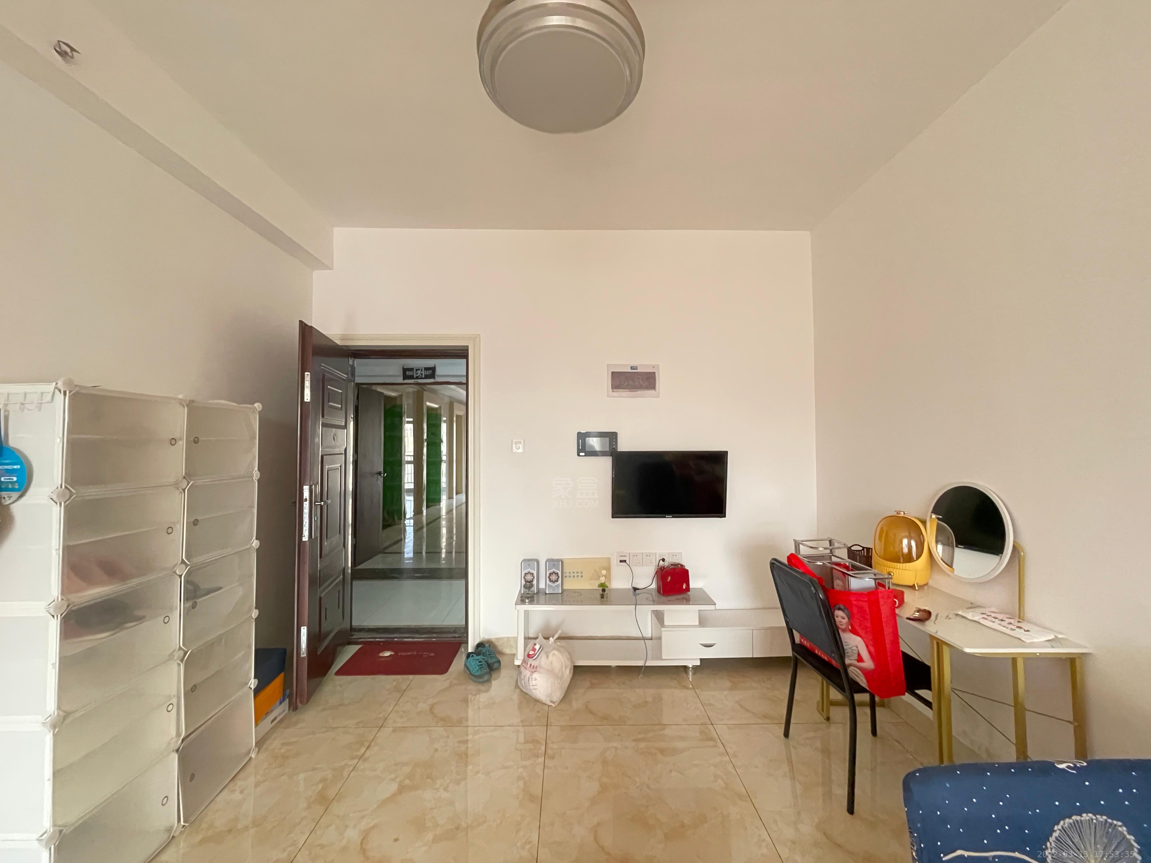 栗雨香堤 1室1厅1卫 29.8万 栗雨香堤 1室1厅1卫 29.8万客厅