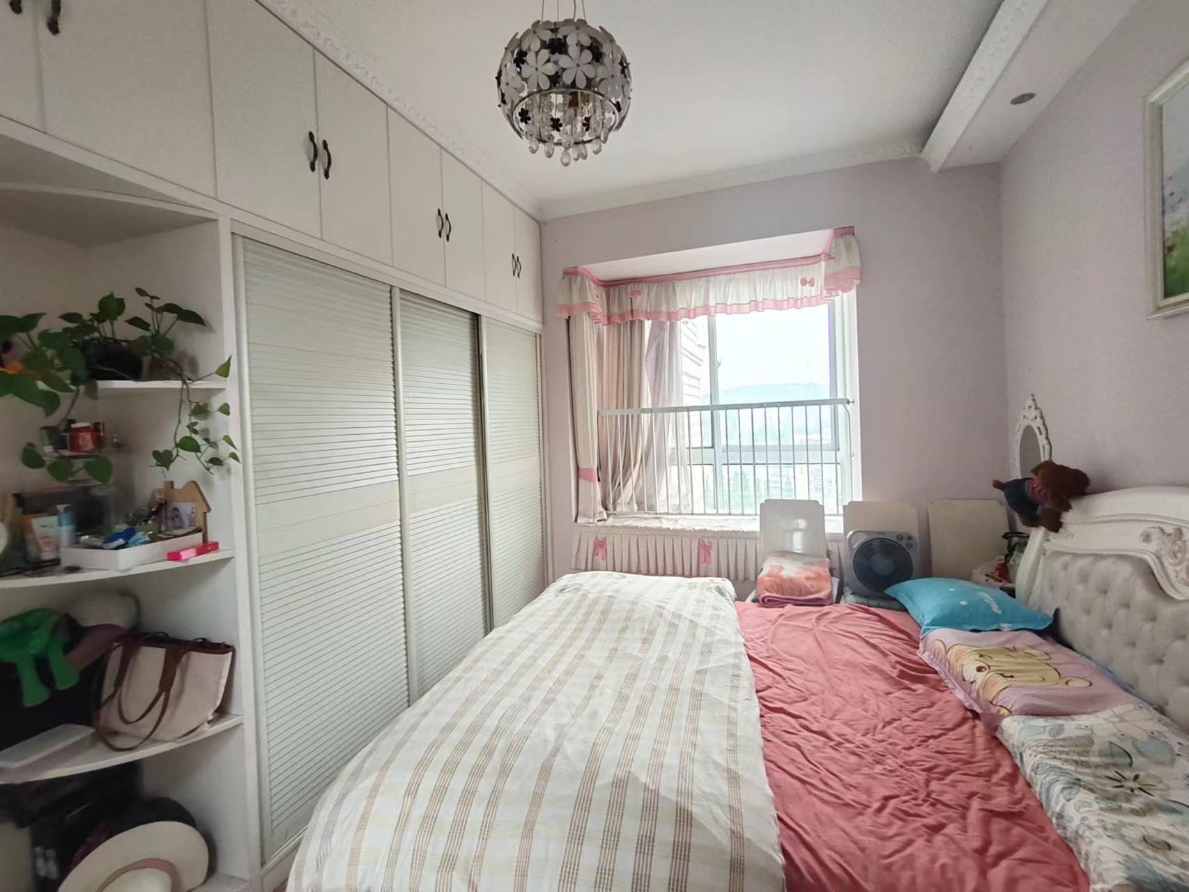 香博堡 3室2厅1卫 60.0万 香博堡 3室2厅1卫 60.0万客厅