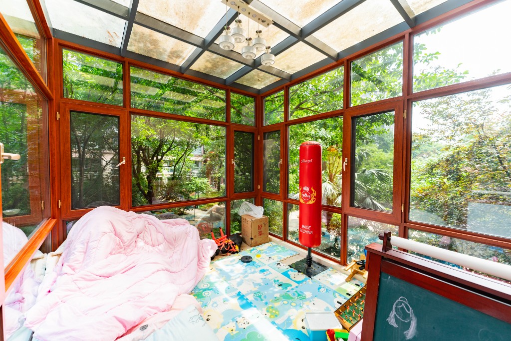 奥林匹克花园 6室2厅3卫 580.0万 奥林匹克花园 6室2厅3卫 580.0万其他