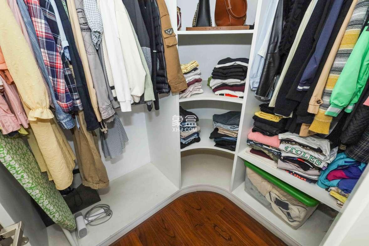 山水英伦  6室3厅5卫    492.0万 山水英伦  6室3厅5卫    492.0万其他