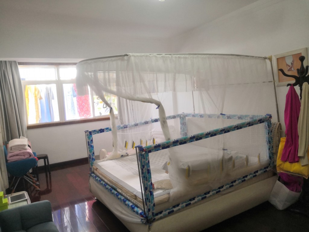 神农家具大市场 5室3厅1卫 141.0万 神农家具大市场 5室3厅1卫 141.0万客厅