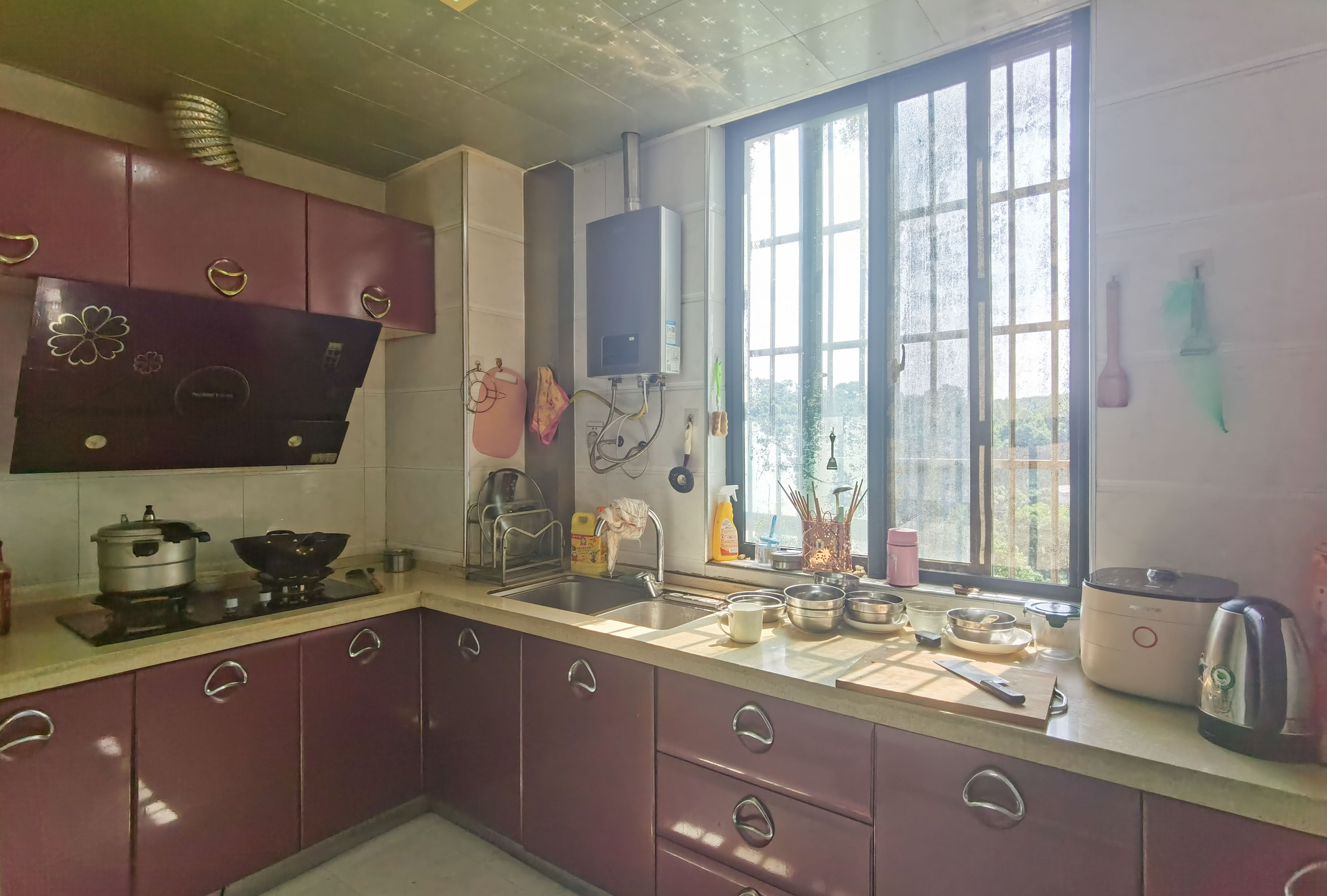 碧玉花园 2室2厅1卫 52.8万 碧玉花园 2室2厅1卫 52.8万客厅