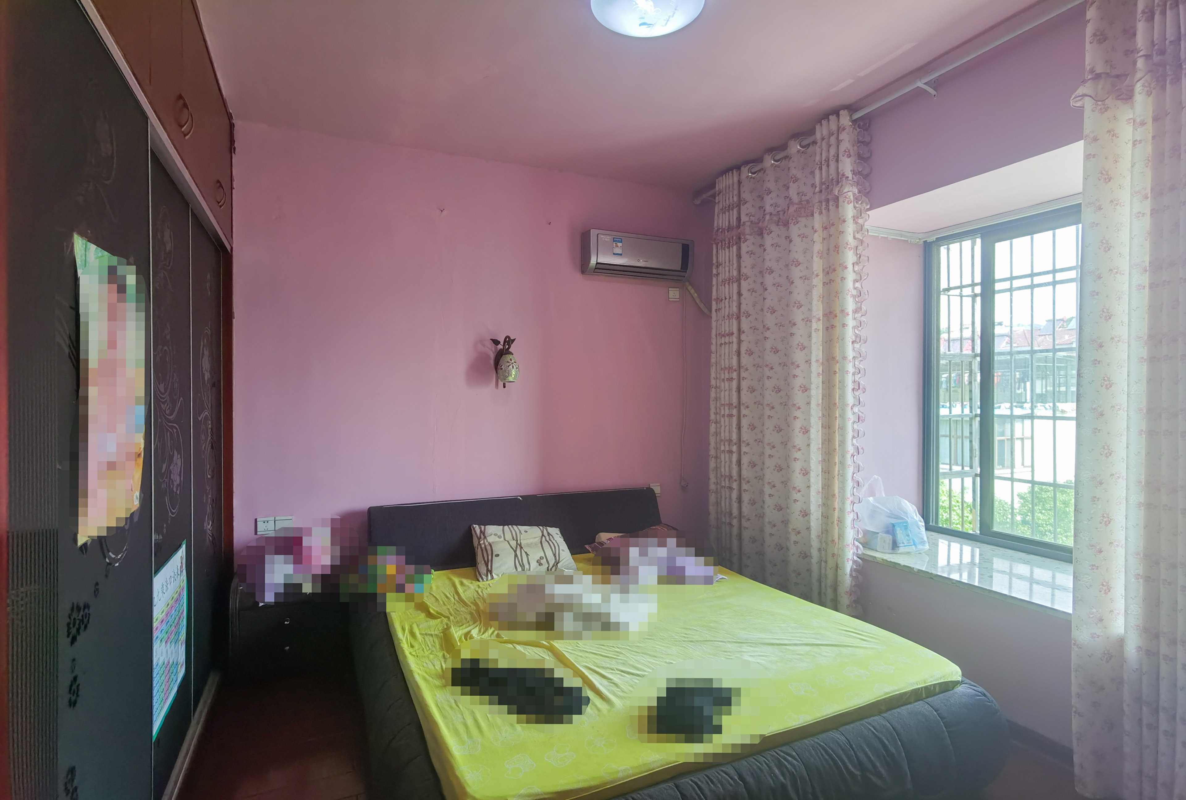 碧玉花园 2室2厅1卫 52.8万 碧玉花园 2室2厅1卫 52.8万客厅